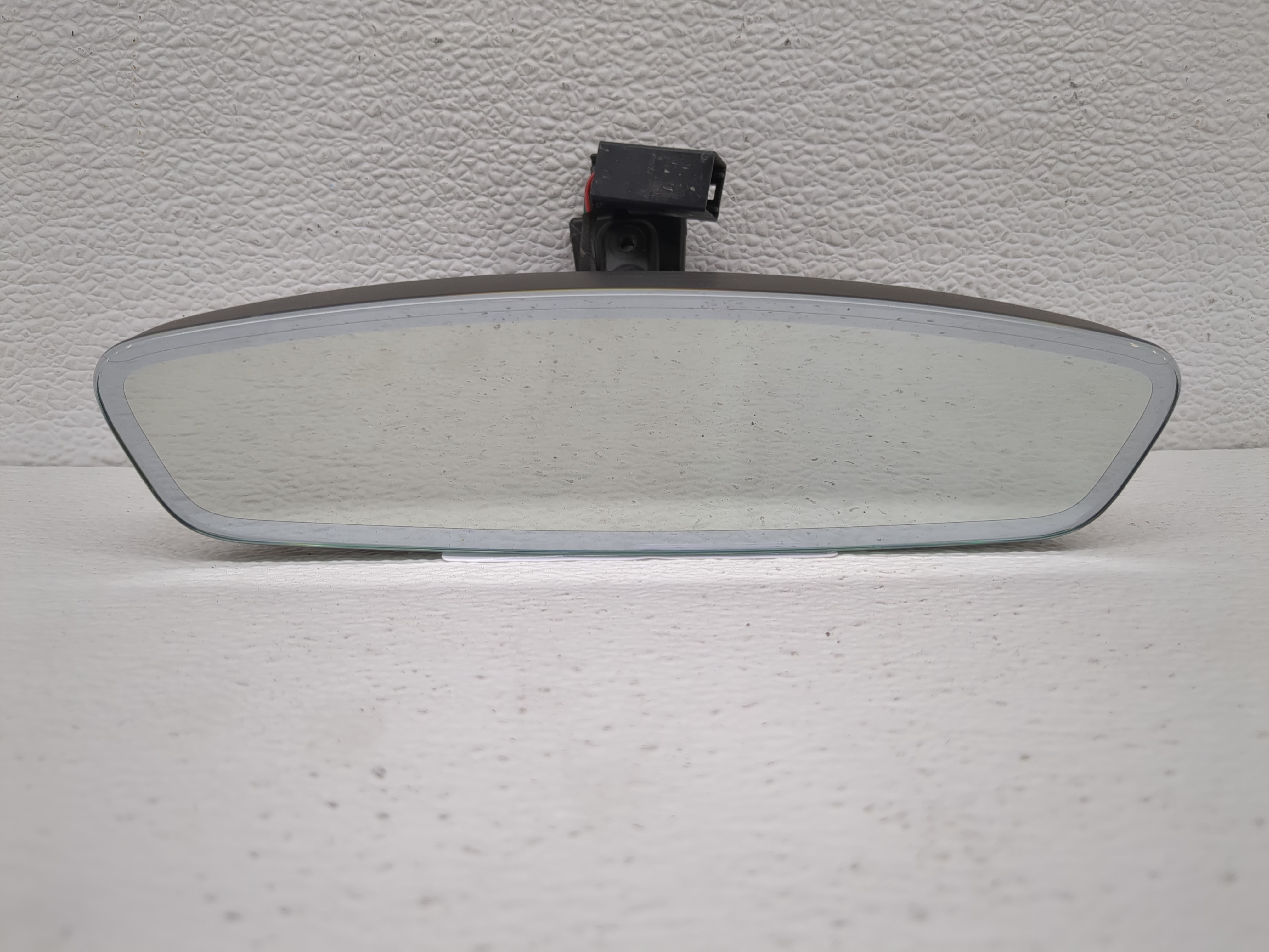 Picture of 2017-2019 Cadillac Xt5 Interior Rear View Mirror Oem 1188691