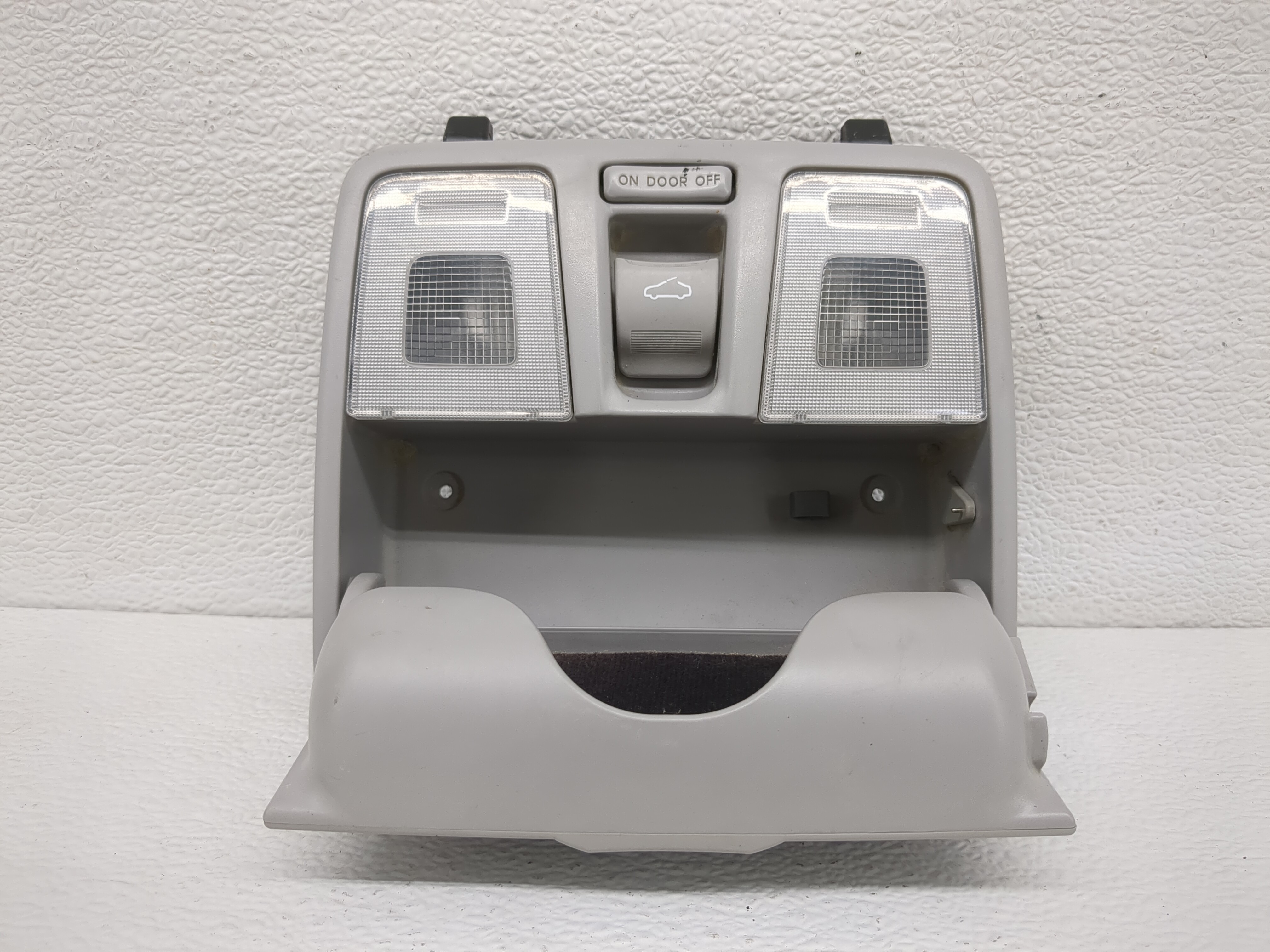 2012 Hyundai Veloster Overhead Roof Console 1188710 - Oemusedautoparts1.com