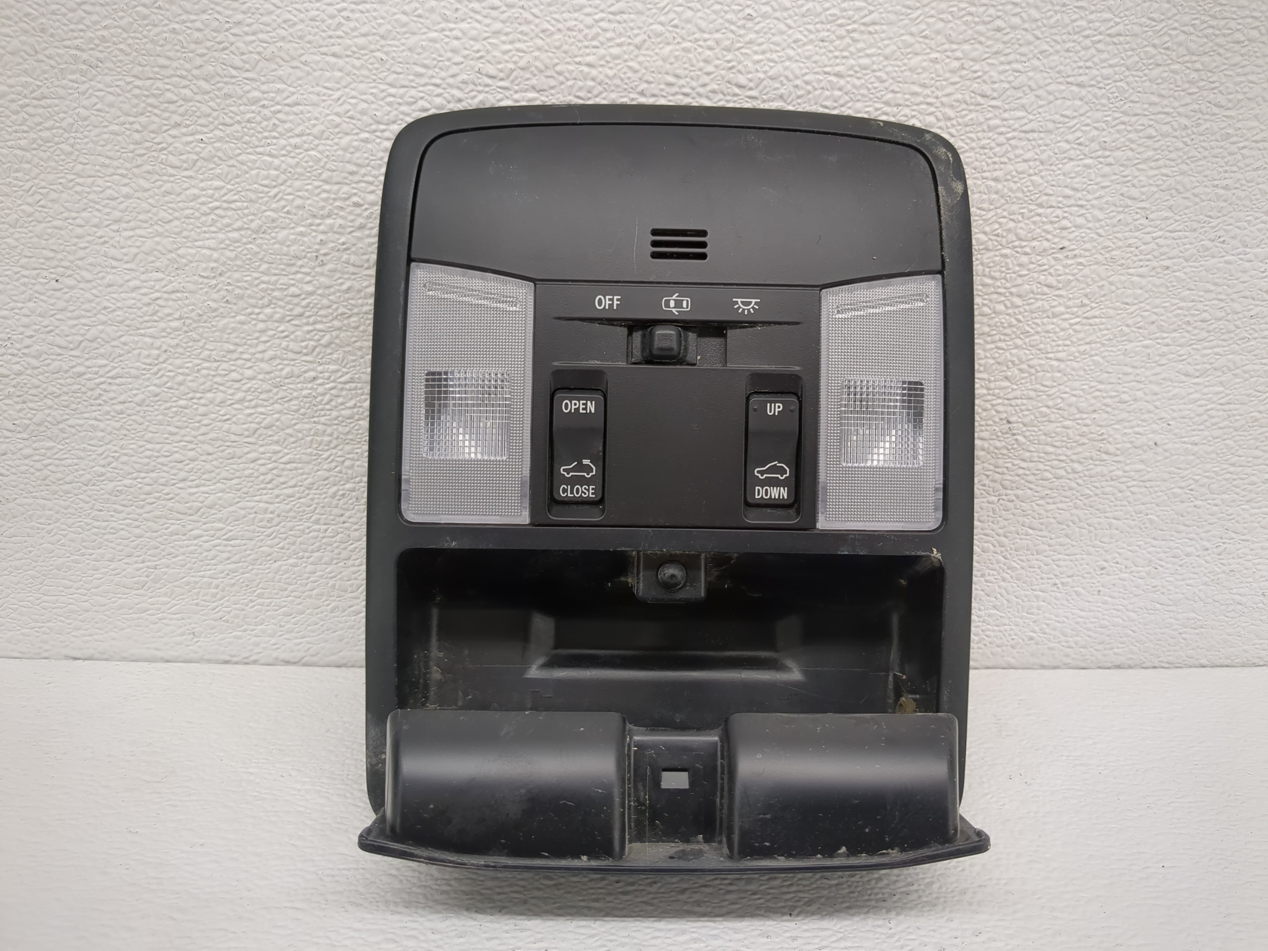 2017 Toyota Rav4 Overhead Roof Console 1188711 - Oemusedautoparts1.com