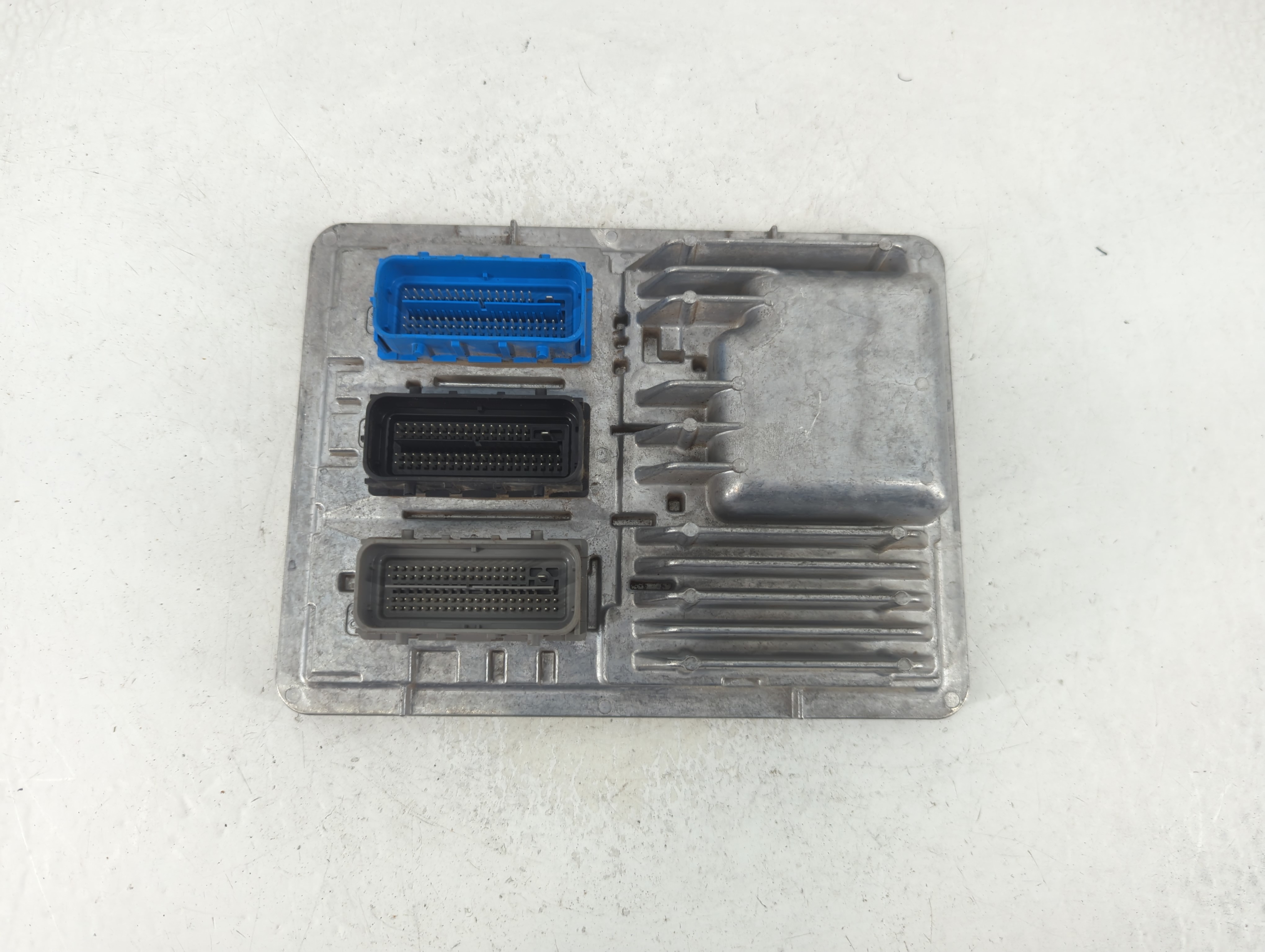 Picture of 2017-2019 Chevrolet Cruze Engine Control Computer Ecu Pcm Ecm Pcu Oem 1188765