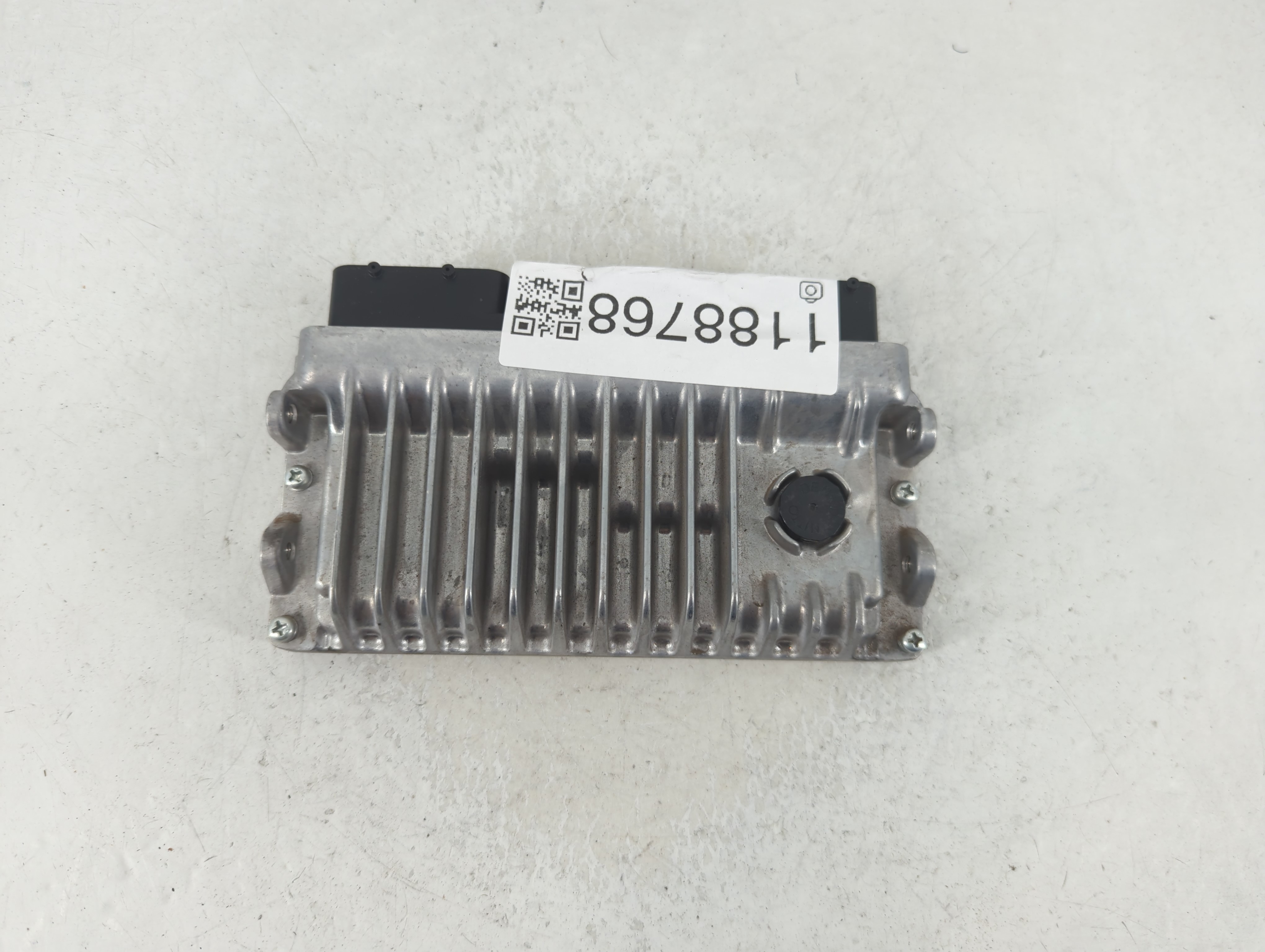 Picture of Toyota Prius Engine Control Computer Ecu Pcm Ecm Pcu Oem 89661-52u81 1188768