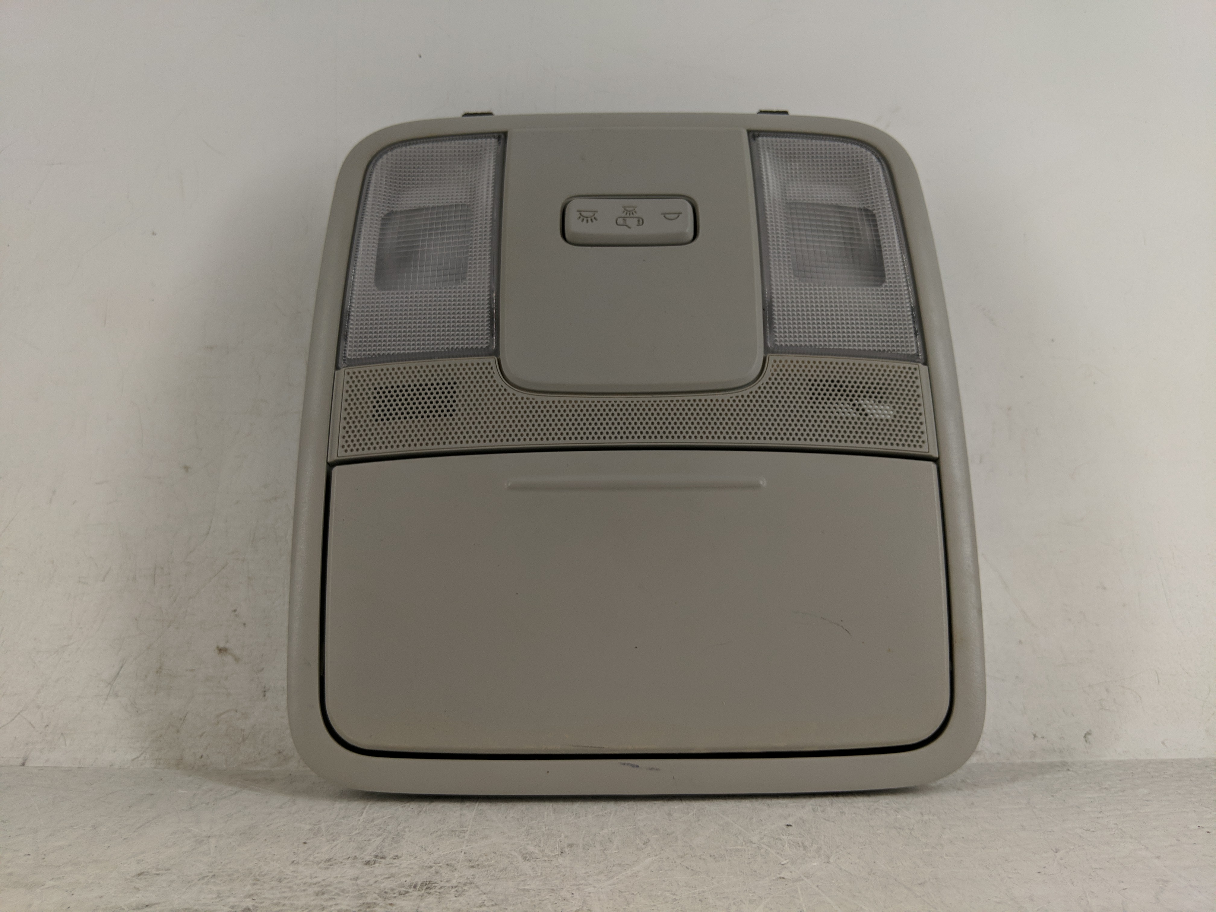 2021 Kia Forte Overhead Roof Console 1188787 - Oemusedautoparts1.com