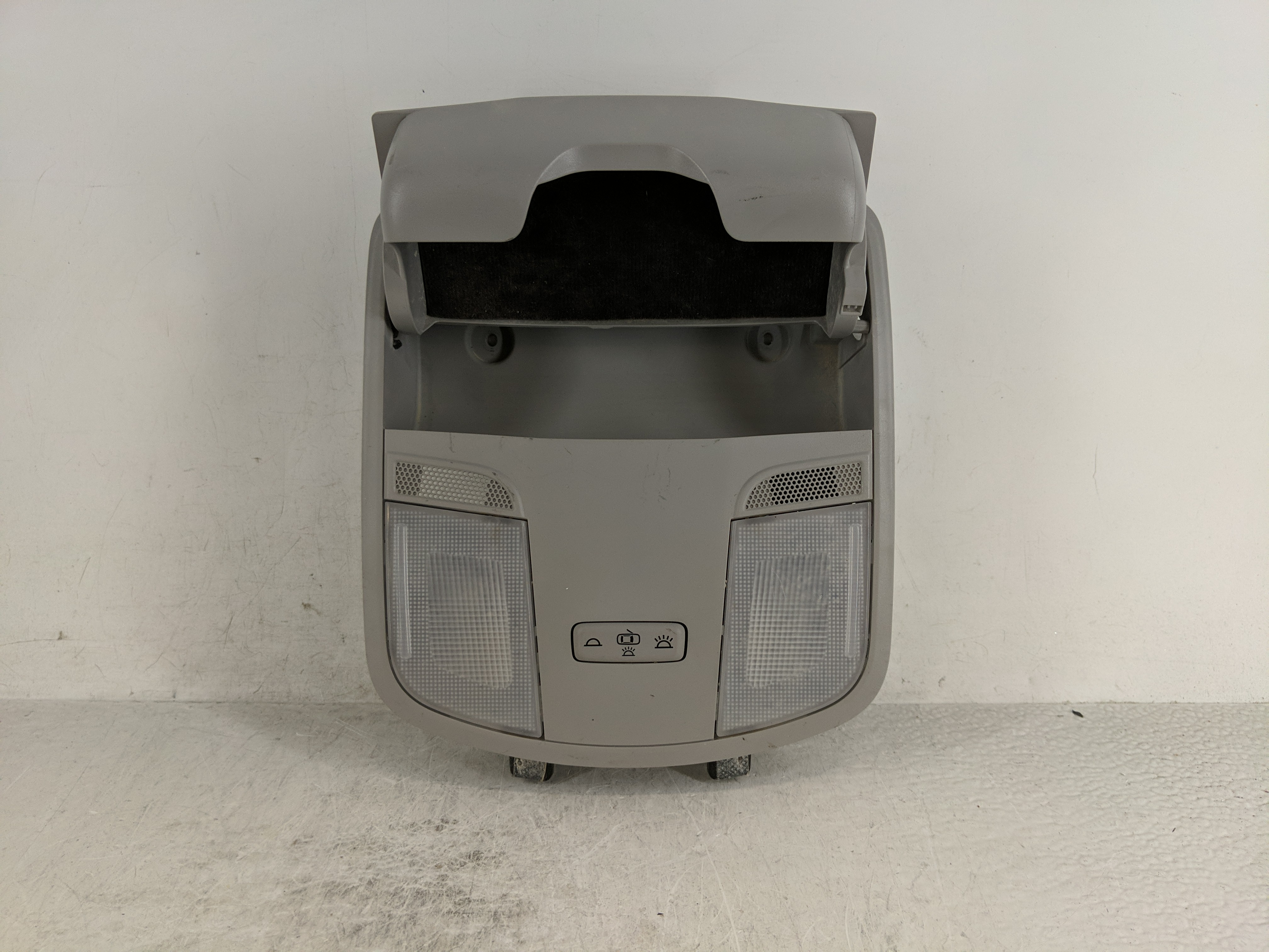 2021 Hyundai Kona Overhead Roof Console 1188802 - Oemusedautoparts1.com