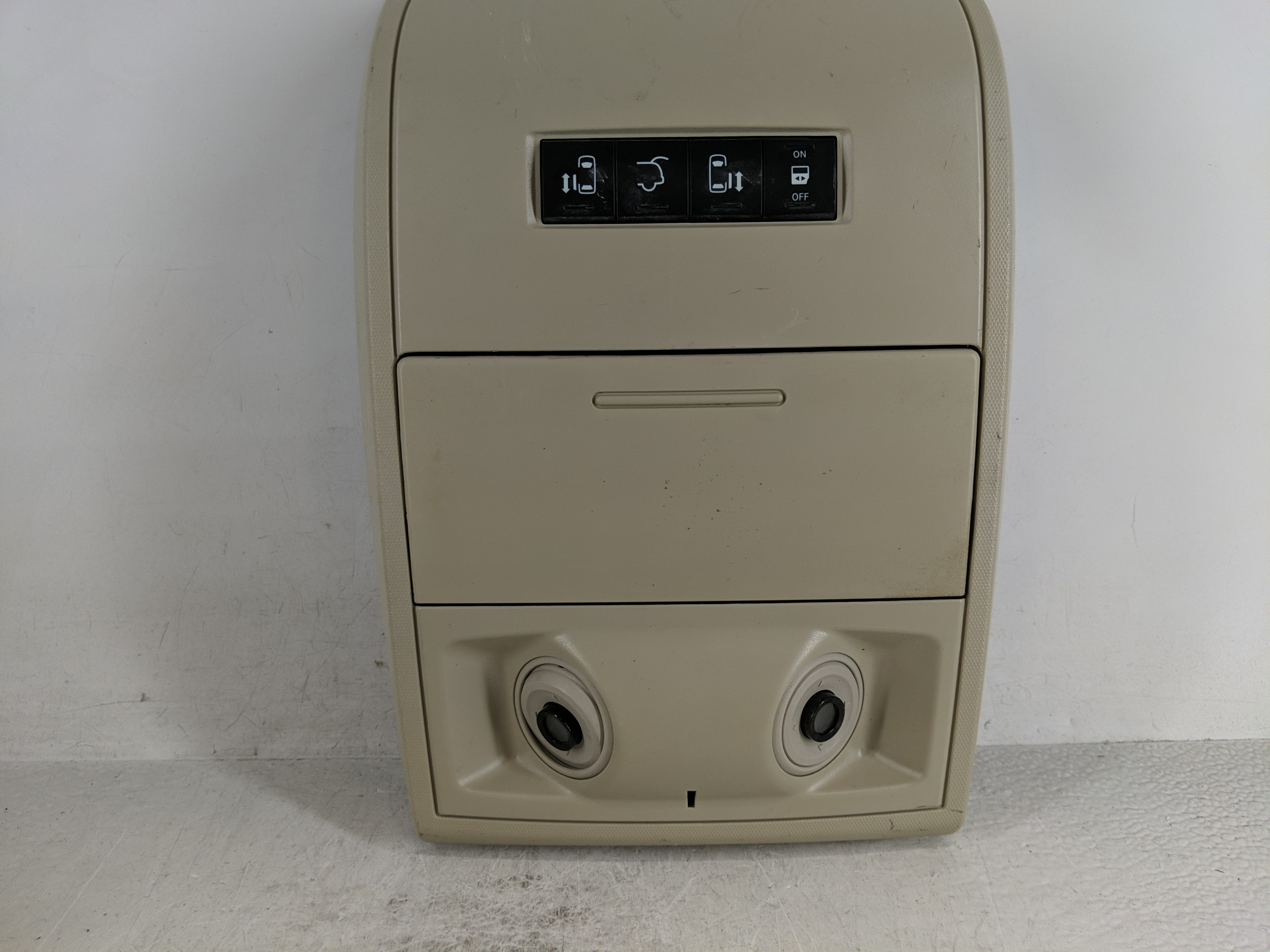 Picture of 2014 Chrysler Town & Country Overhead Roof Console 1188813