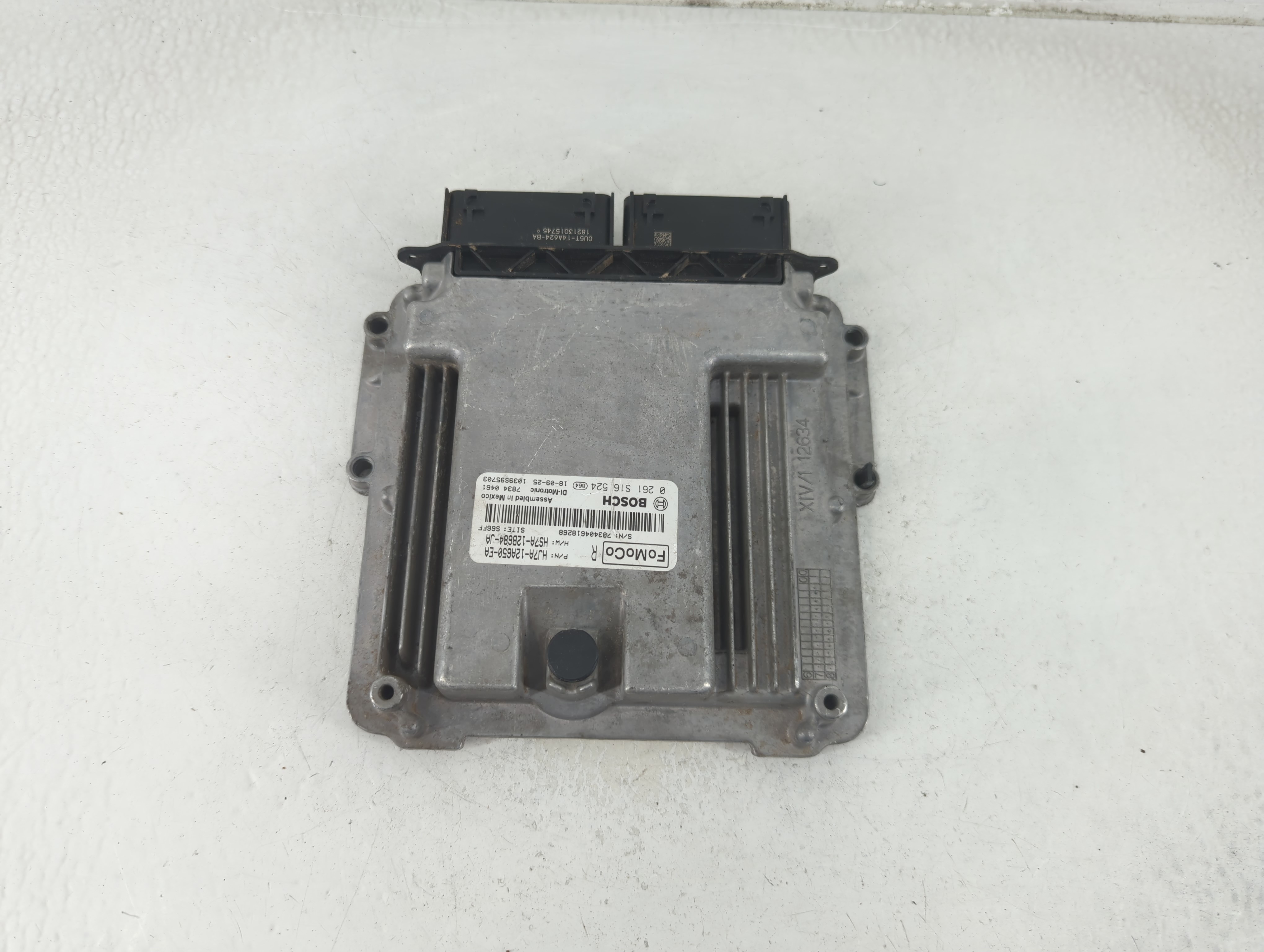 Picture of 2017-2019 Lincoln Mkc Engine Control Computer Ecu Pcm Ecm Pcu Oem 1188829