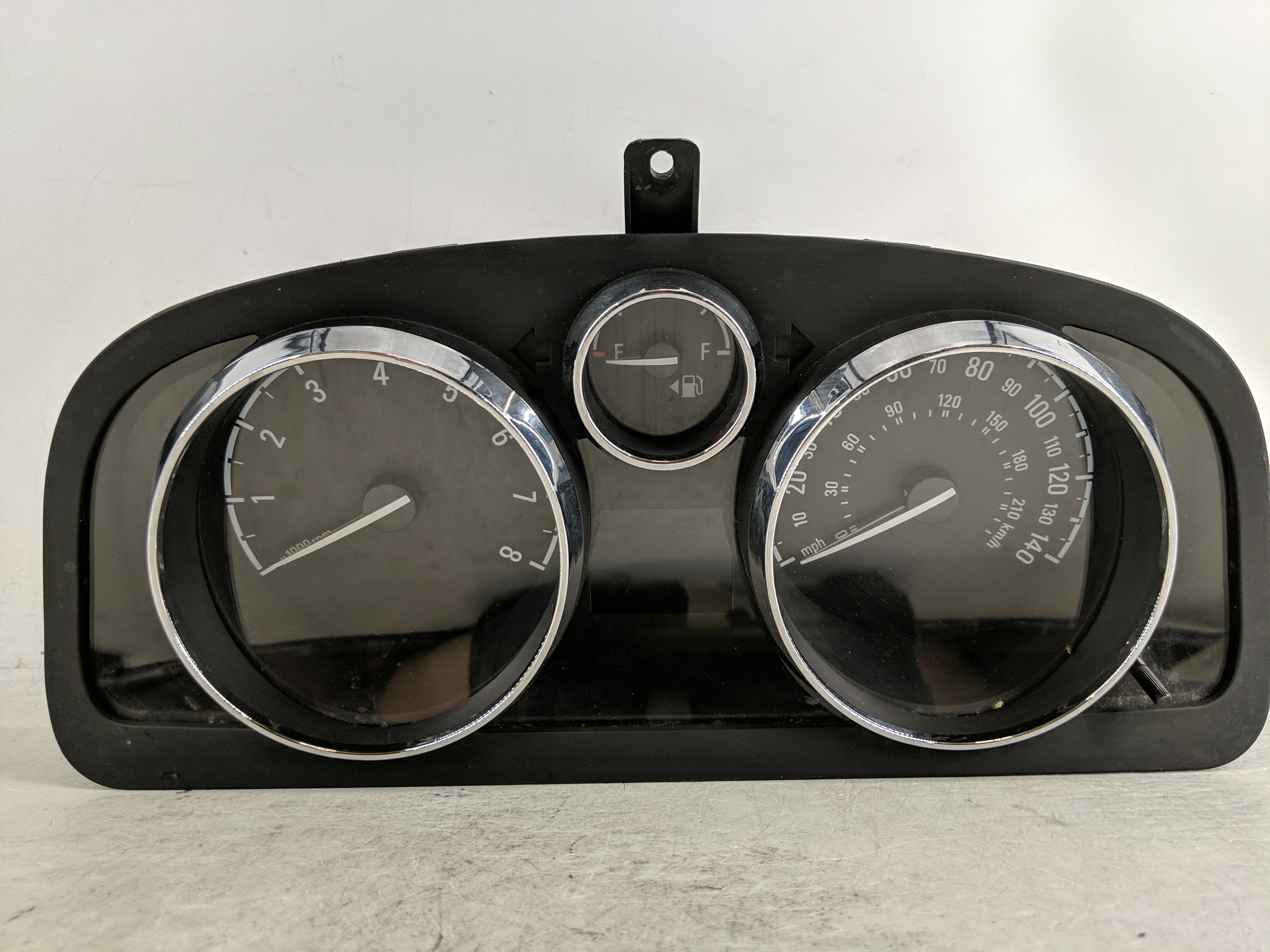 2014-2015 Chevrolet Captiva Sport Speedometer Instrument Cluster Gauges 1188843 - Oemusedautoparts1.com