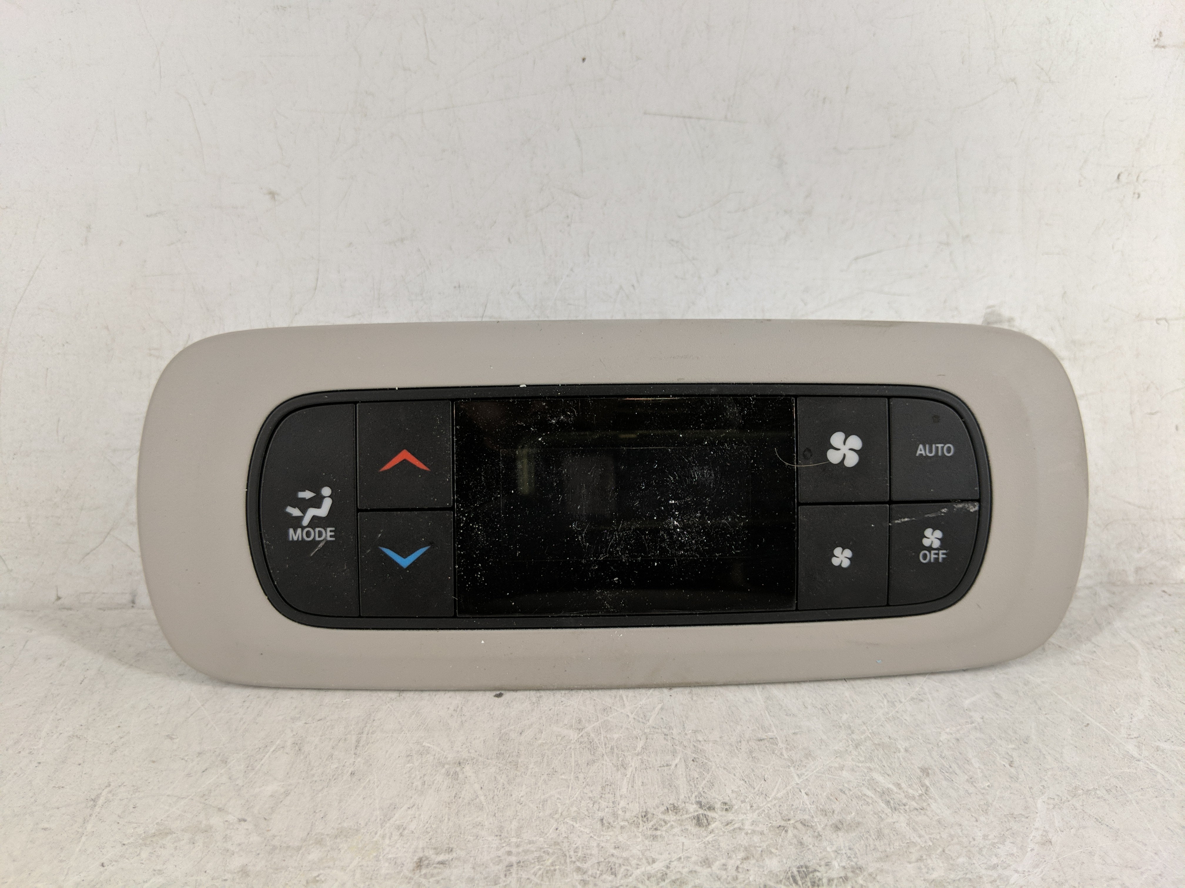 2017-2021 Chrysler Pacifica Ac Heater Climate Control P68395990aa 1188858 - Oemusedautoparts1.com