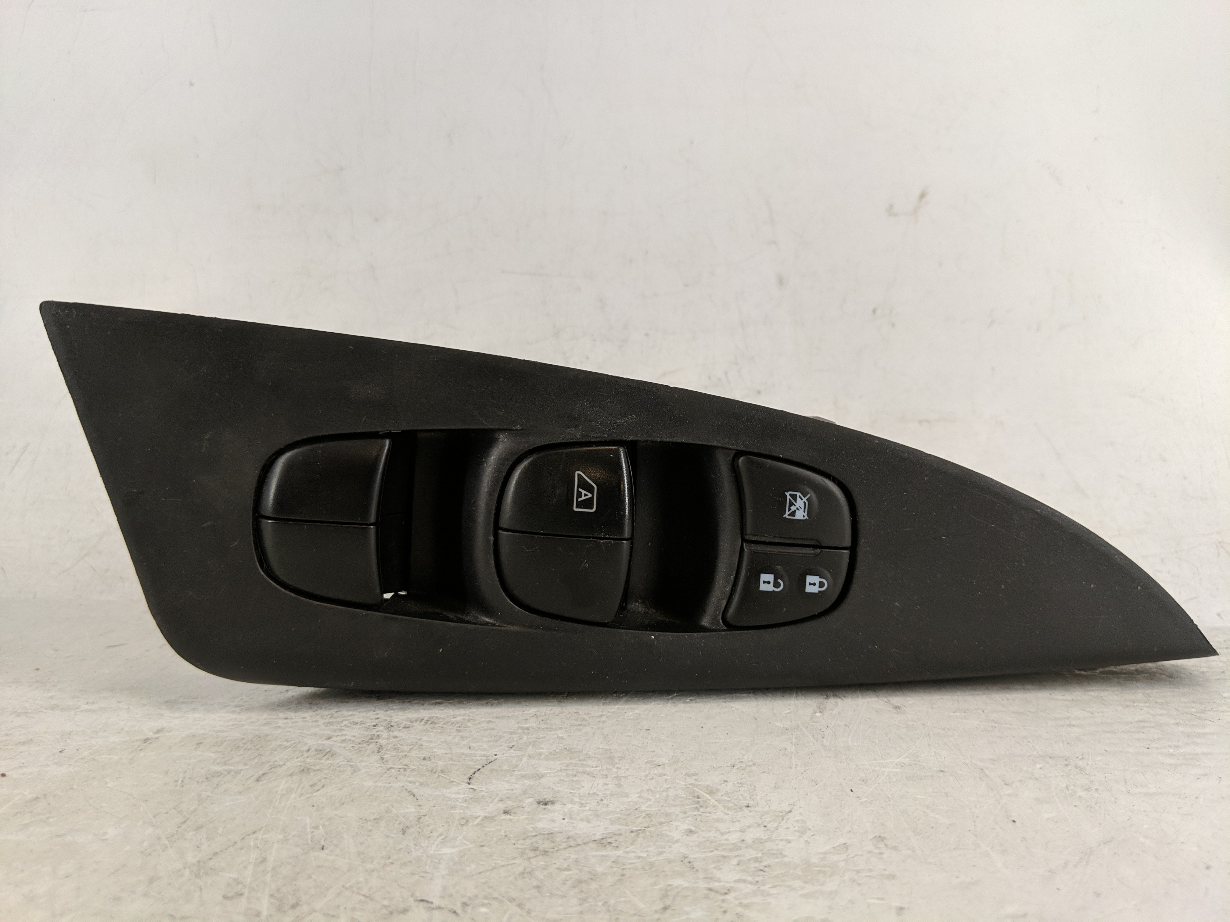 Picture of 2013-2019 Nissan Sentra Driver Left Door Master Power Window Switch 1188869