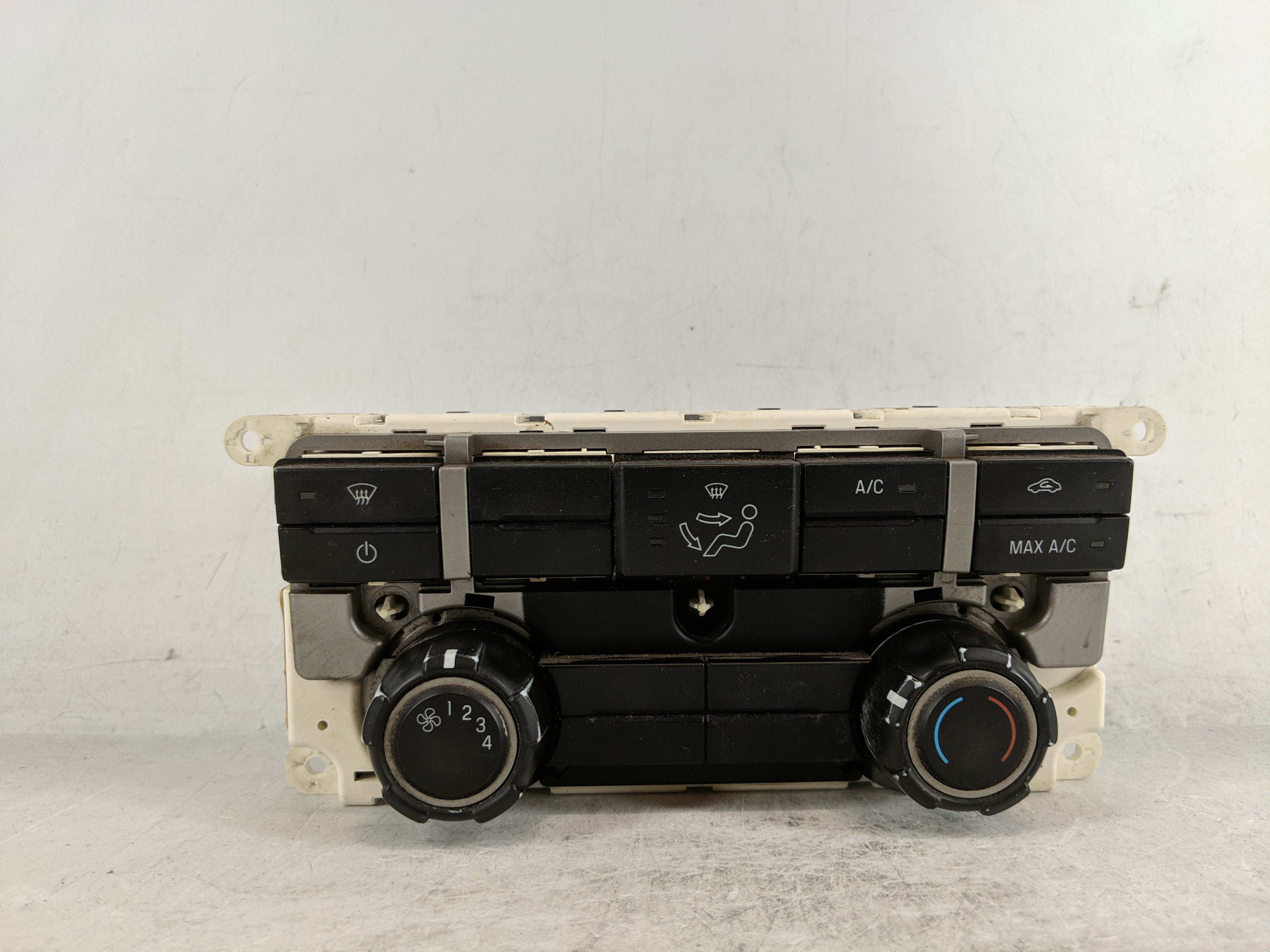 2011-2012 Ford F-150 Ac Heater Climate Control 9l34 1a330 Aac 1188911 - Oemusedautoparts1.com