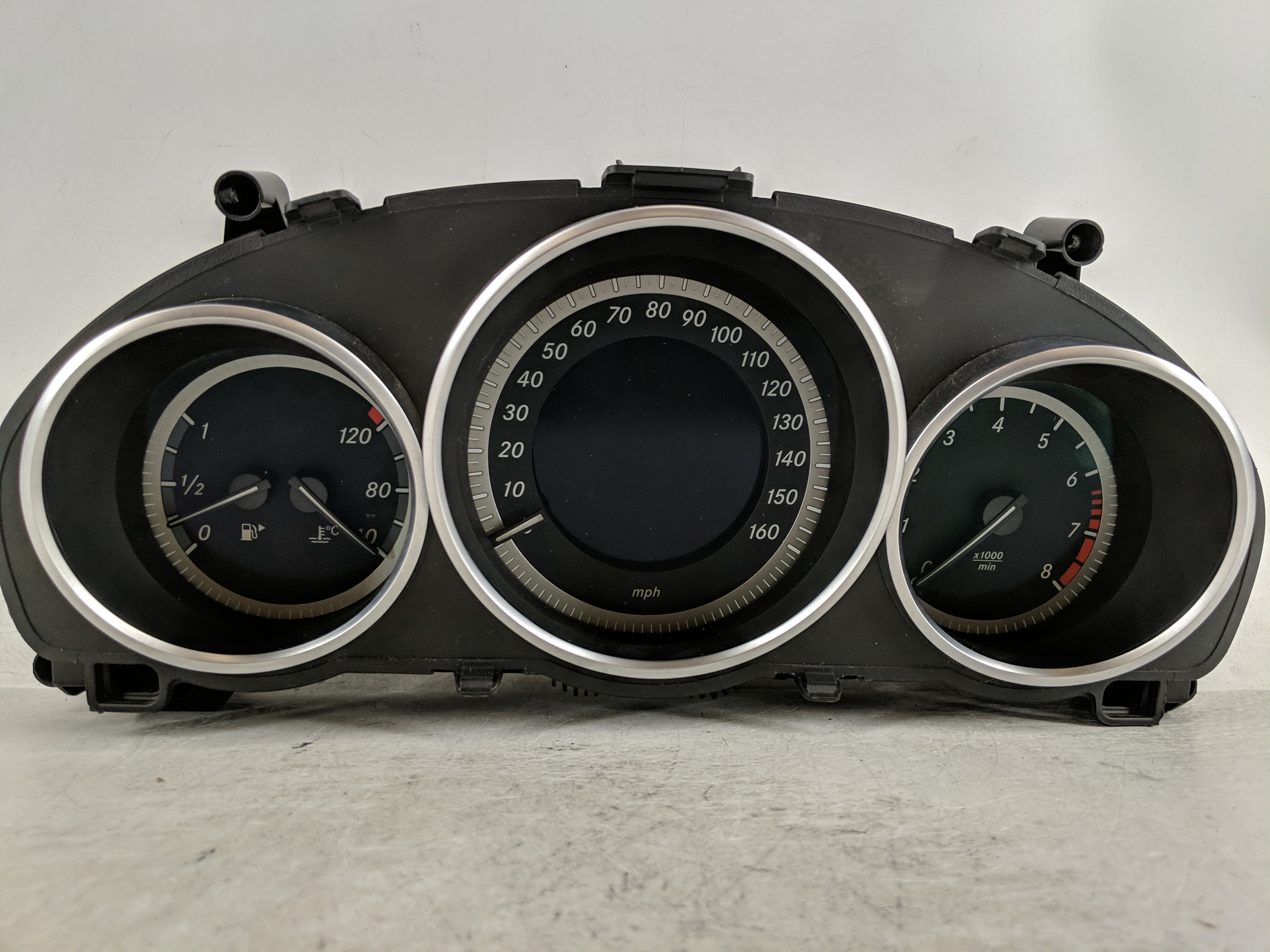 2014 Mercedes-benz E350 Speedometer Instrument Cluster Gauges 1188973 - Oemusedautoparts1.com