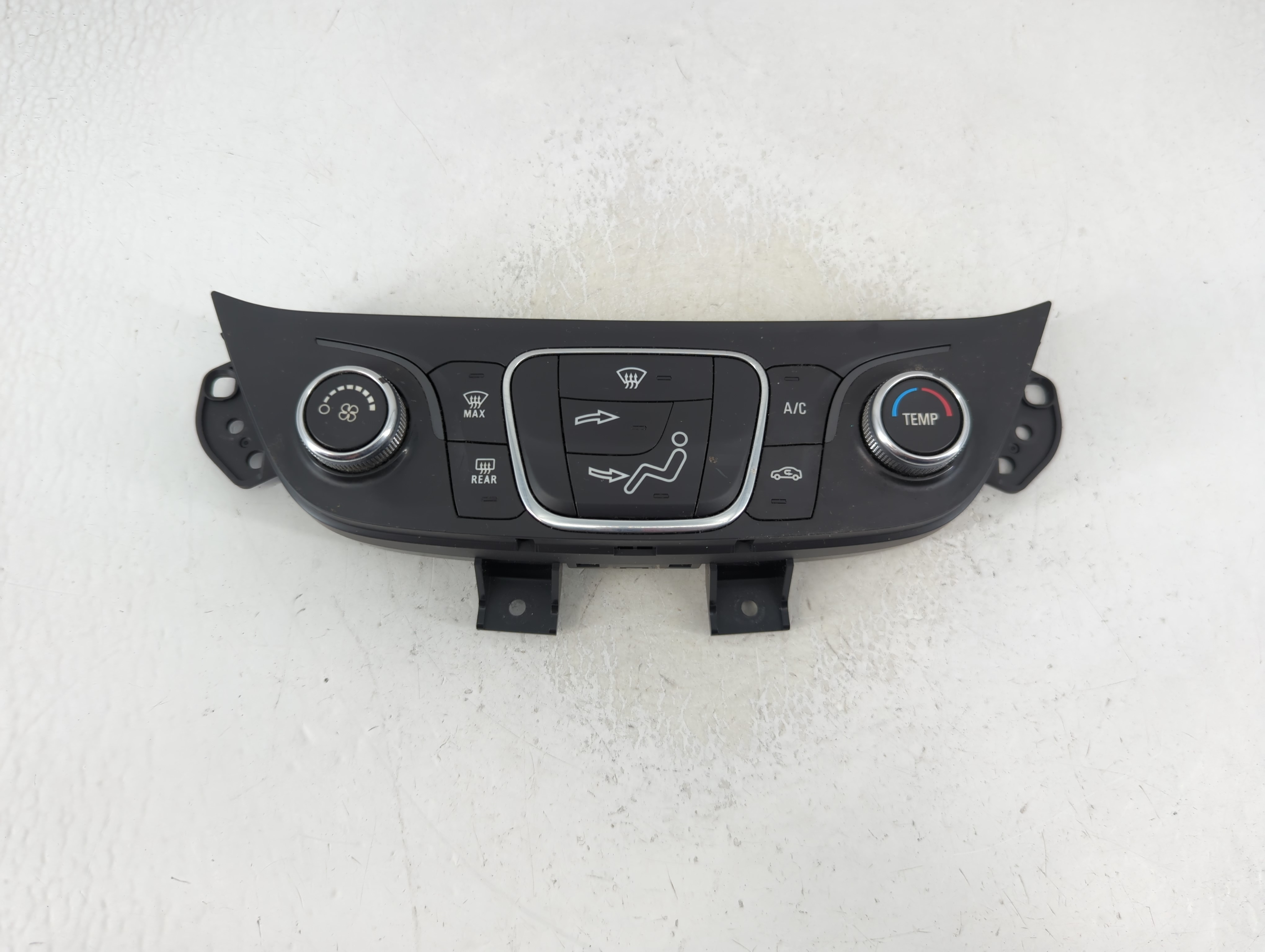 Picture of 2019-2021 Chevrolet Equinox Ac Heater Climate Control 884422503 1188981
