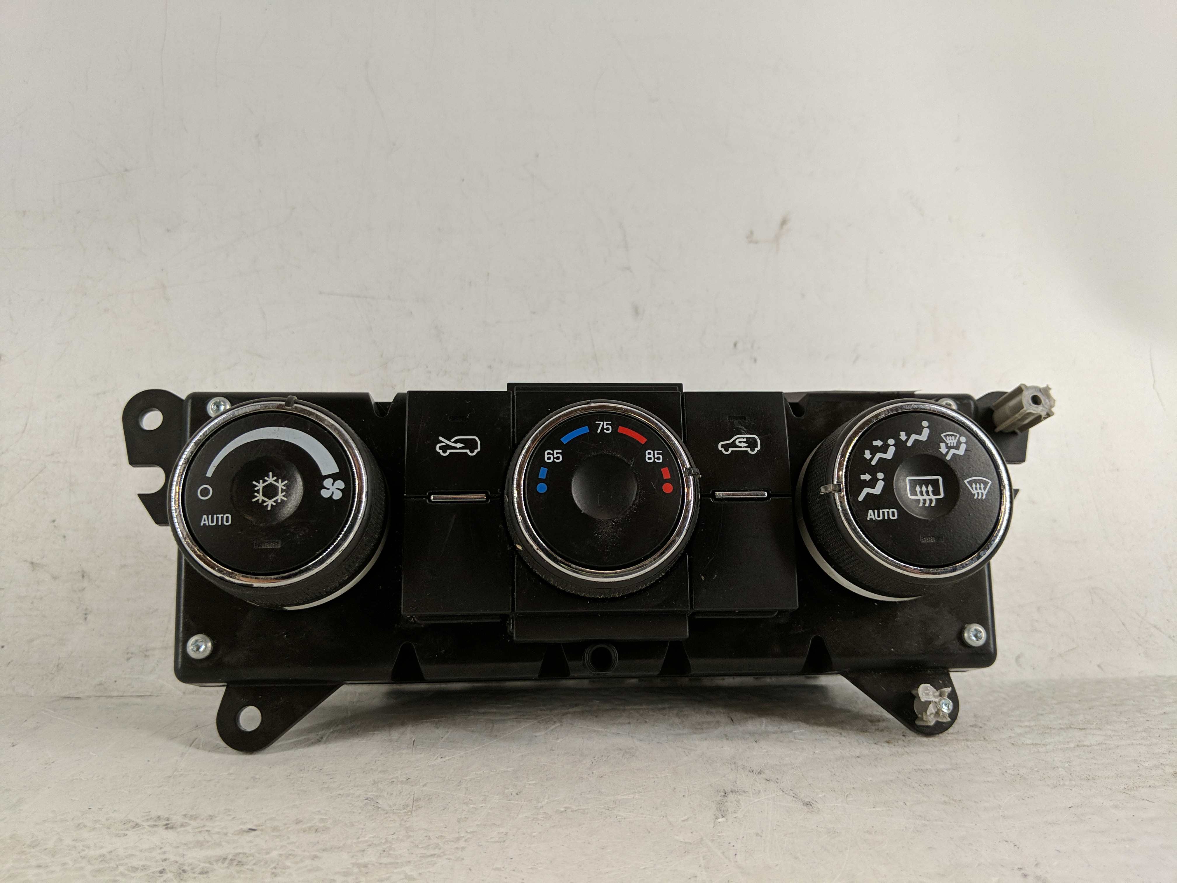 Picture of 2012-2015 Chevrolet Captiva Sport Ac Heater Climate Control 23111244 1189009