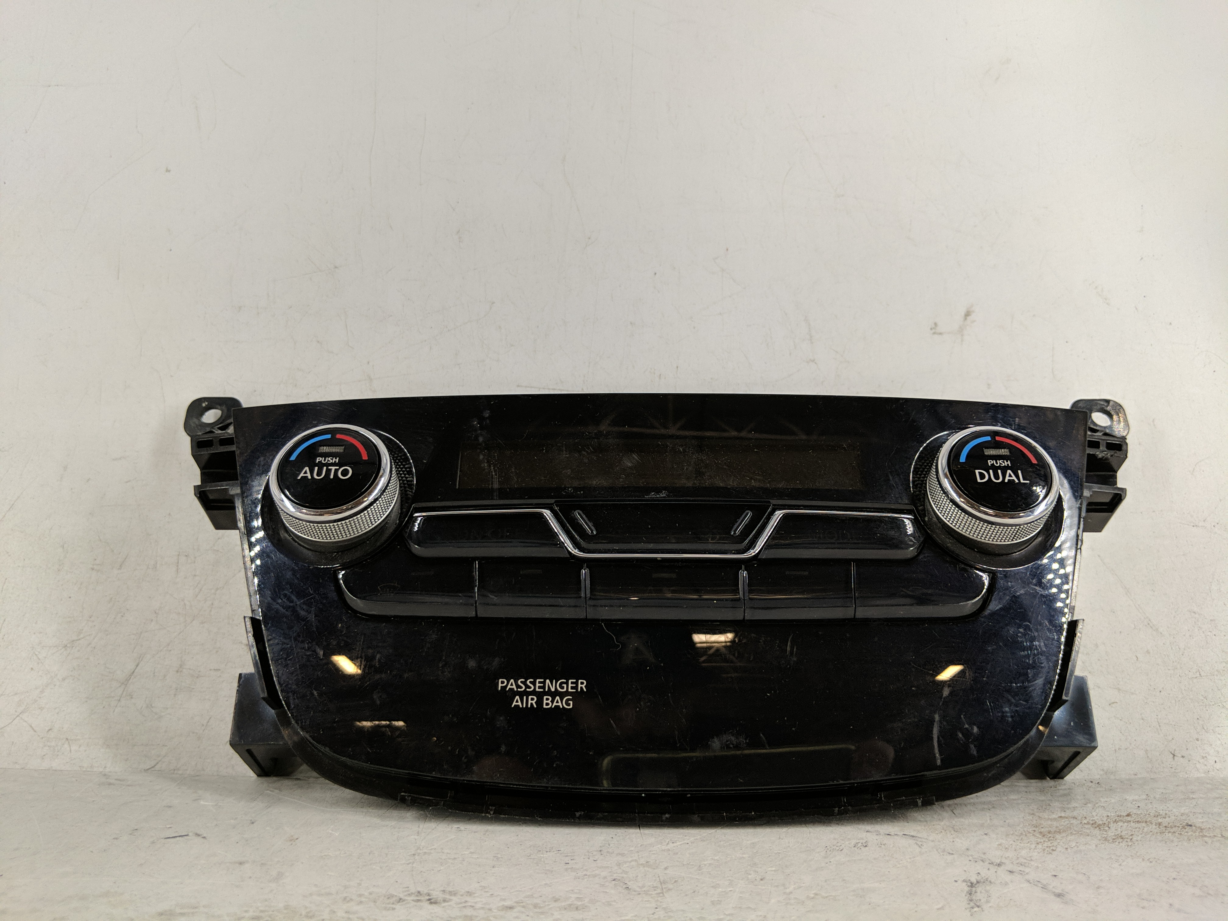 2017-2022 Nissan Murano Ac Heater Climate Control 27500 5aa1c 1189014 - Oemusedautoparts1.com