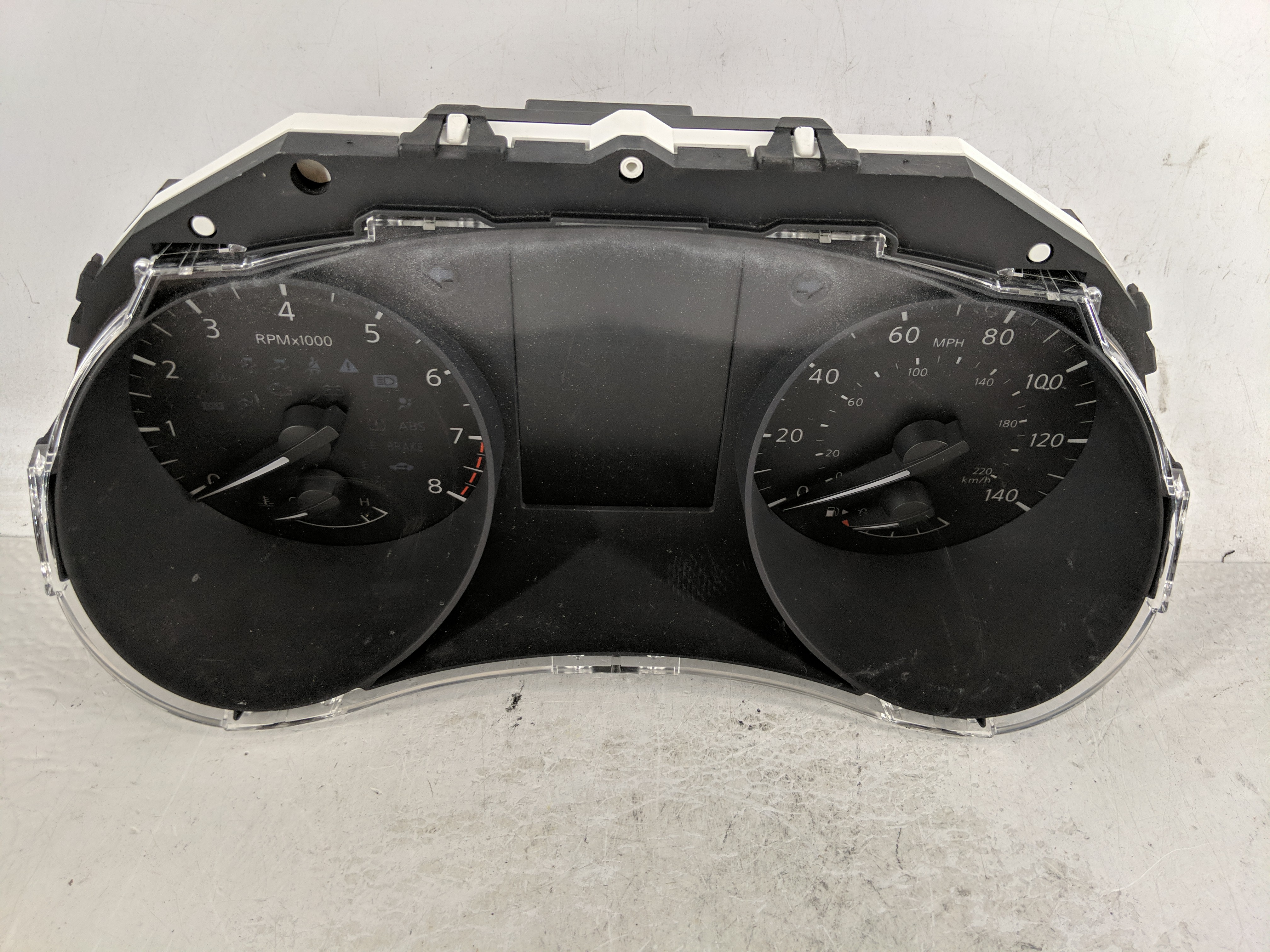 2017-2018 Nissan Rogue Sport Speedometer Instrument Cluster Gauges 1189021 - Oemusedautoparts1.com