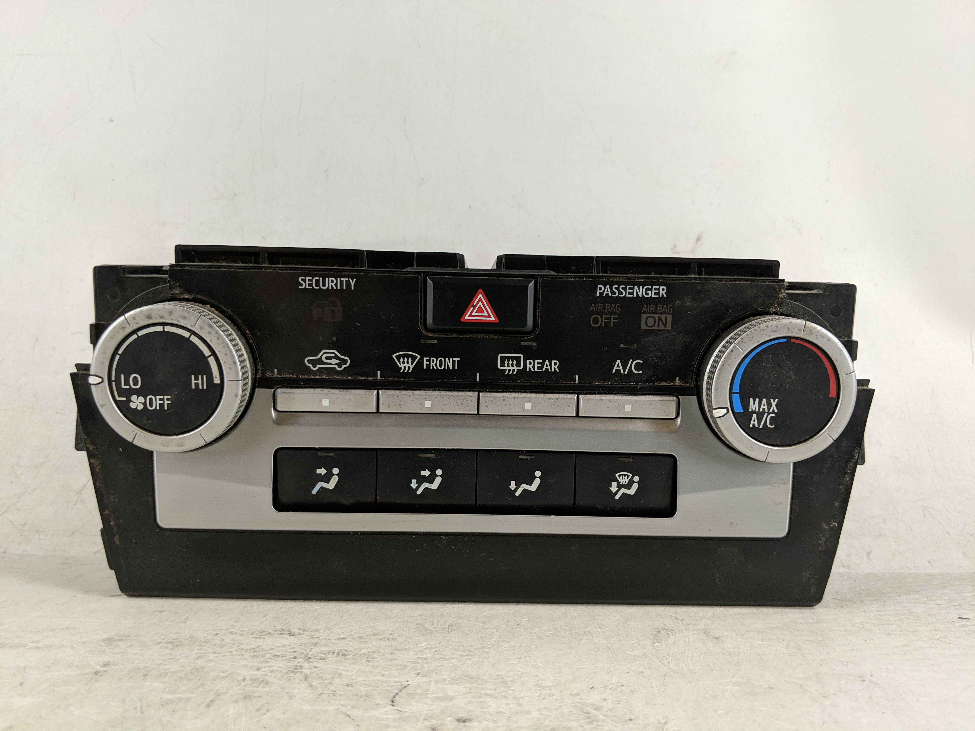 2012-2014 Toyota Camry Ac Heater Climate Control 55900-06350 1189039 - Oemusedautoparts1.com