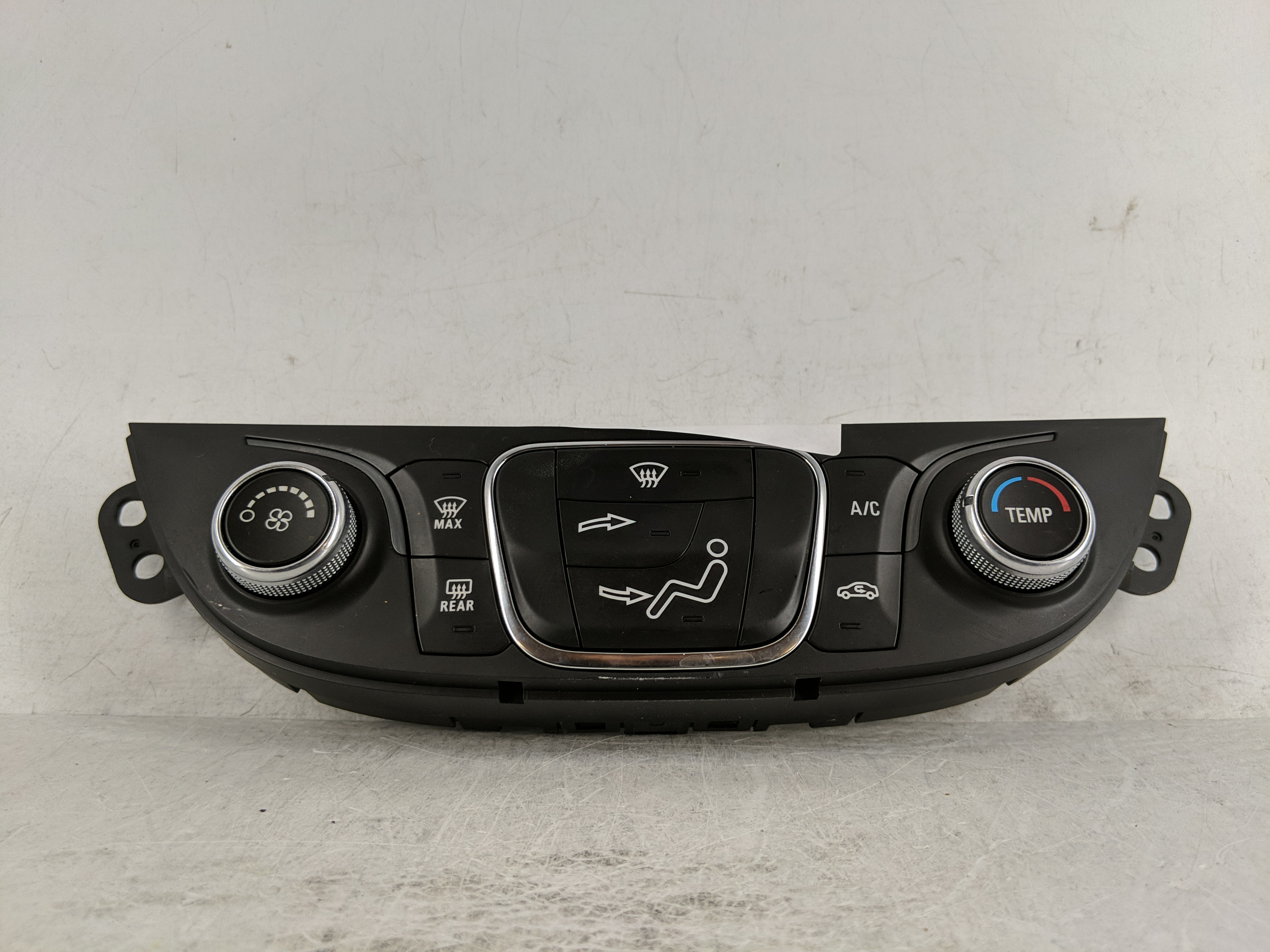 2019-2021 Chevrolet Malibu Ac Heater Roof Climate Control 84426651 1189060 - Oemusedautoparts1.com