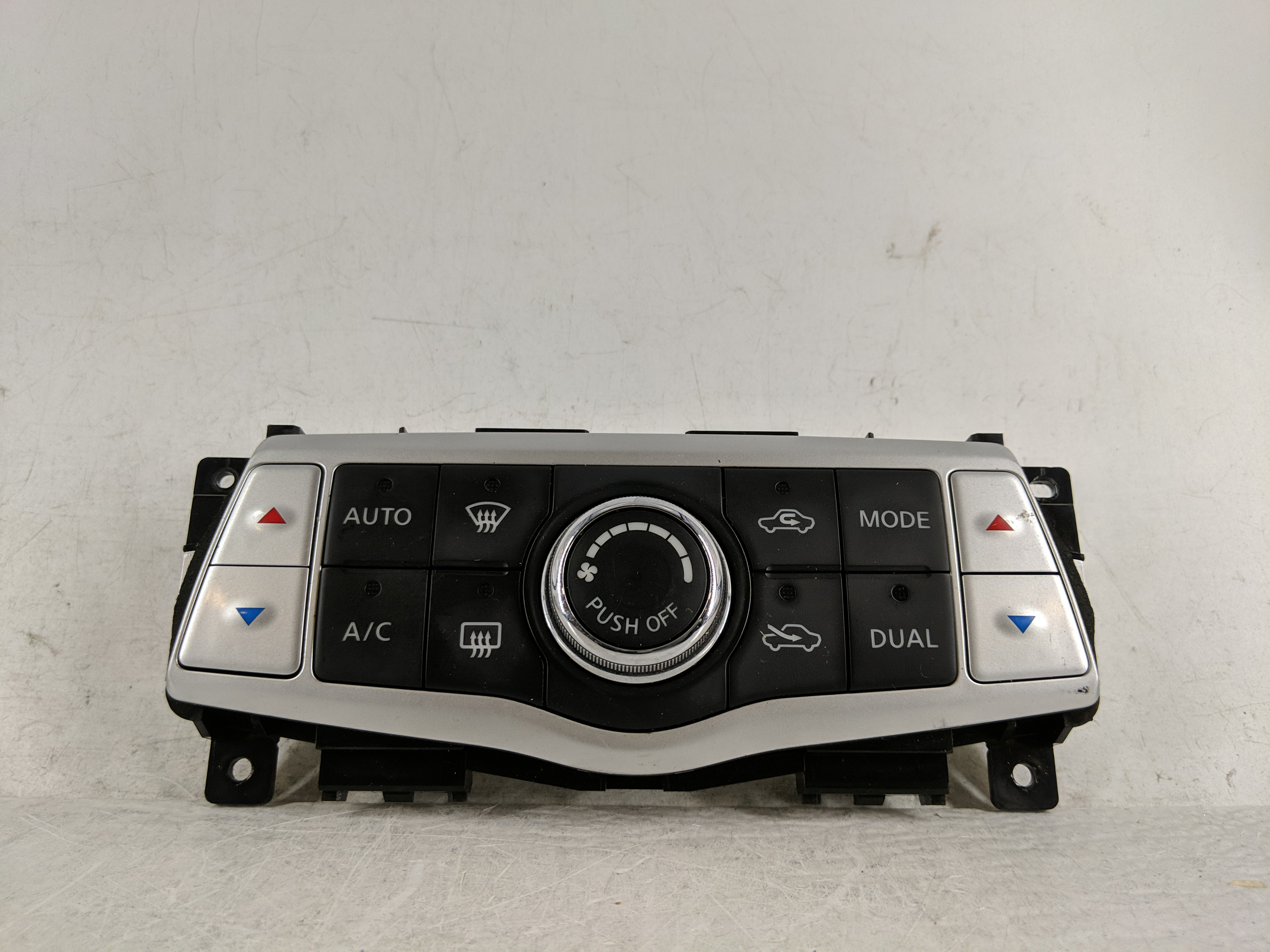 2009-2014 Nissan Maxima Ac Heater Climate Control 27500 9n01a 1189073 - Oemusedautoparts1.com