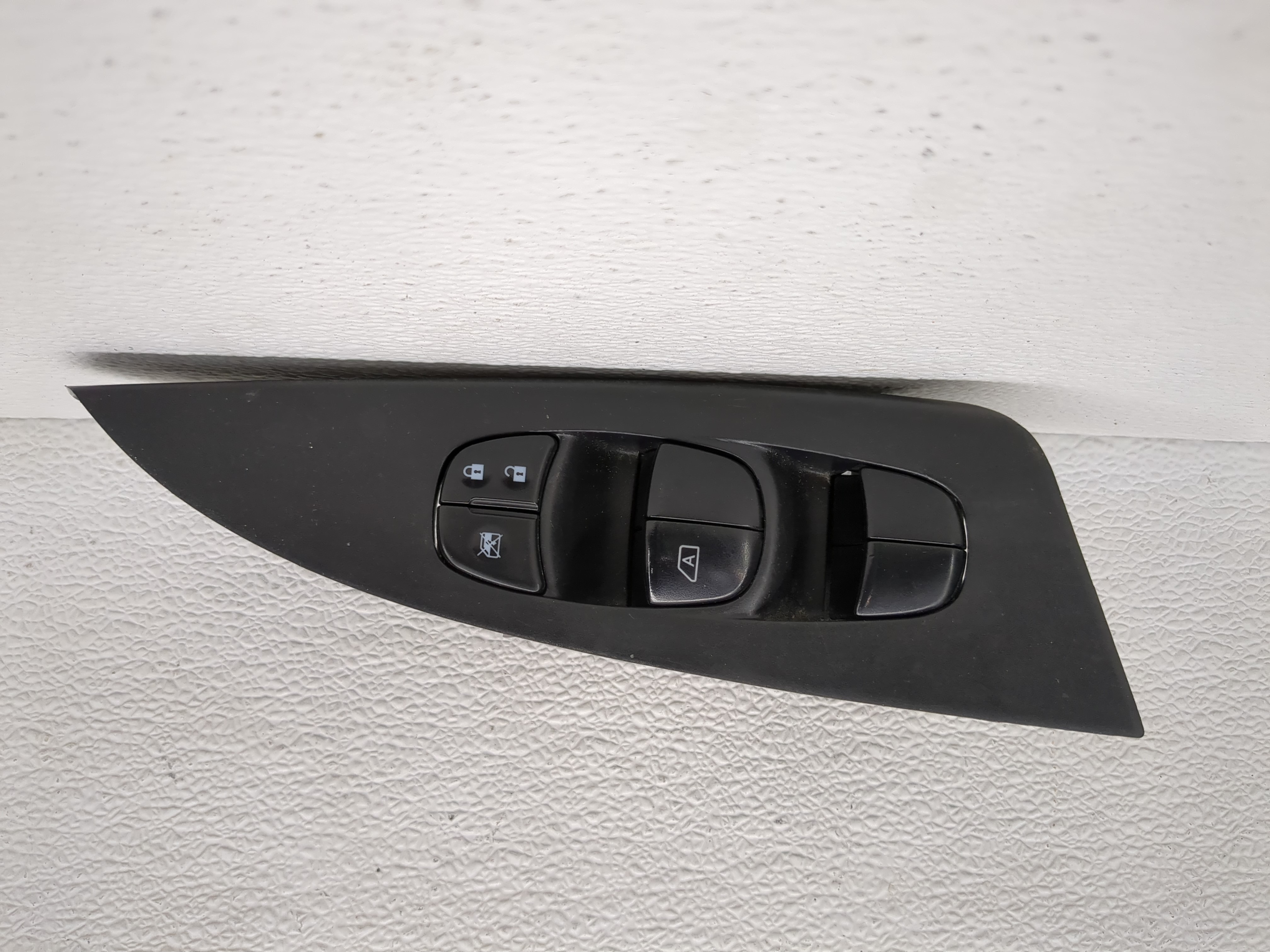 Picture of 2013-2019 Nissan Sentra Driver Left Door Master Power Window Switch 1189087