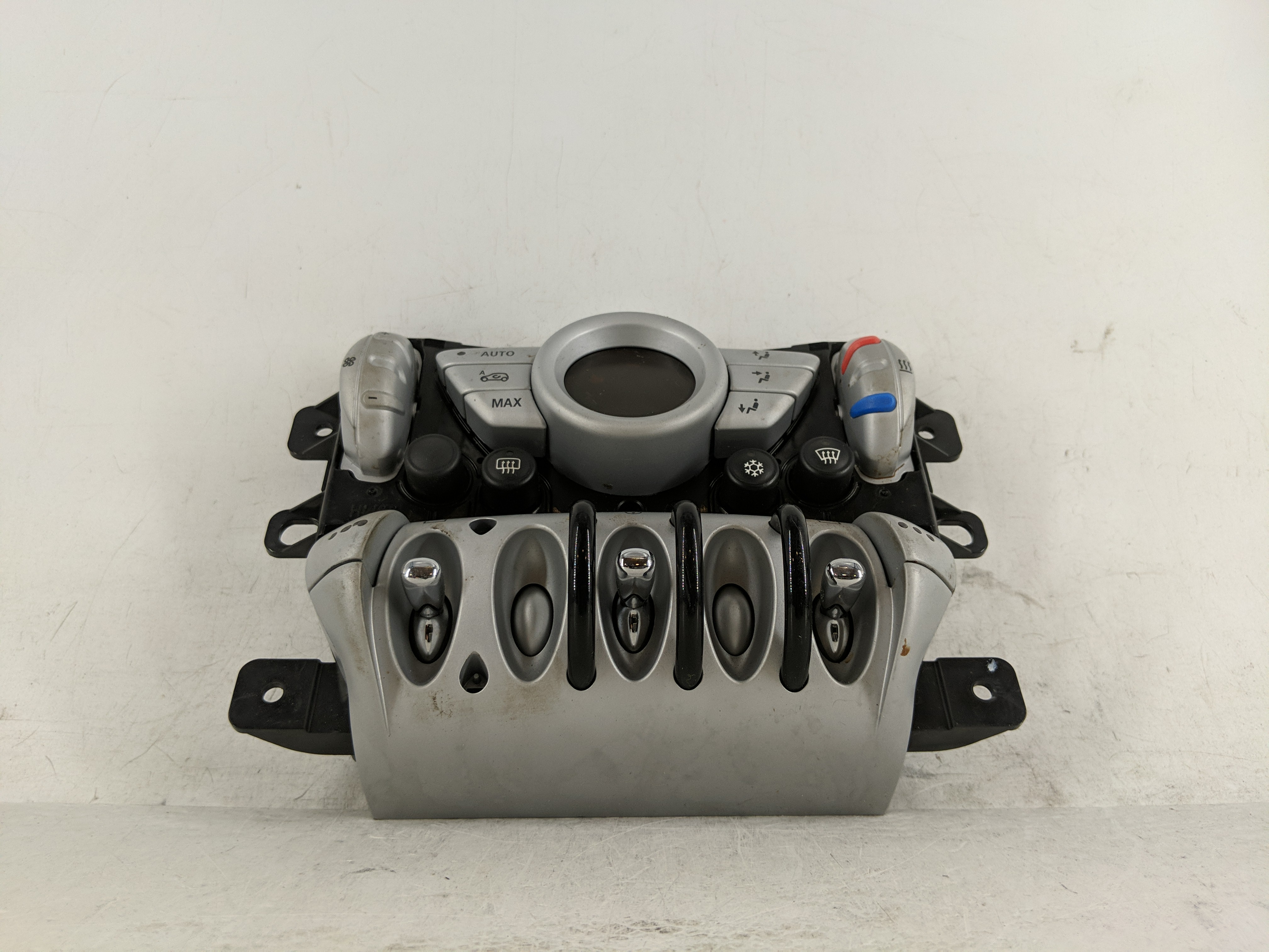 2009-2010 Mini Cooper Ac Heater Climate Control 69810609 1189118 - Oemusedautoparts1.com