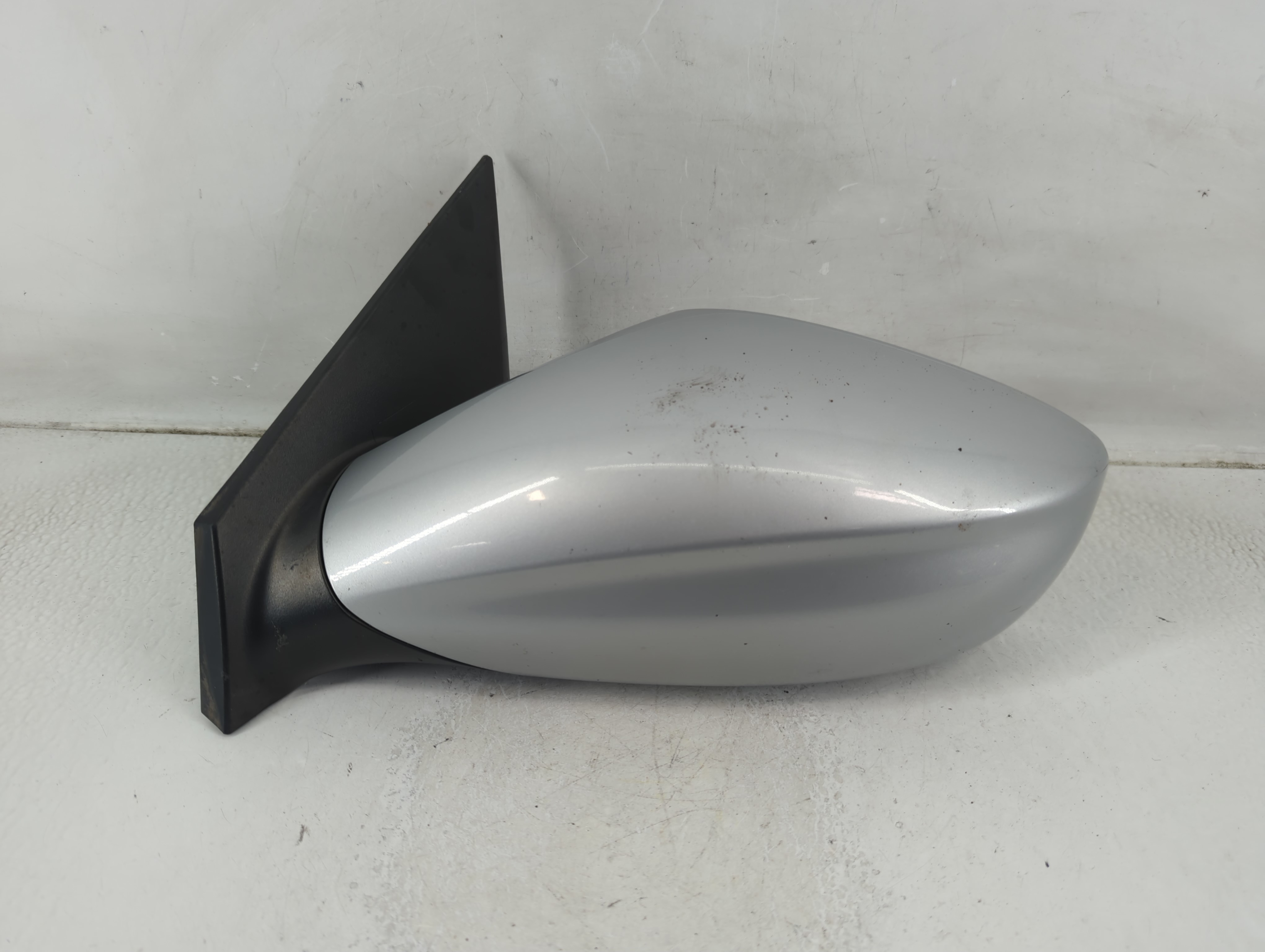 Picture of 2011-2014 Hyundai Sonata Driver Left Side View Power Door Mirror Silver 1189134