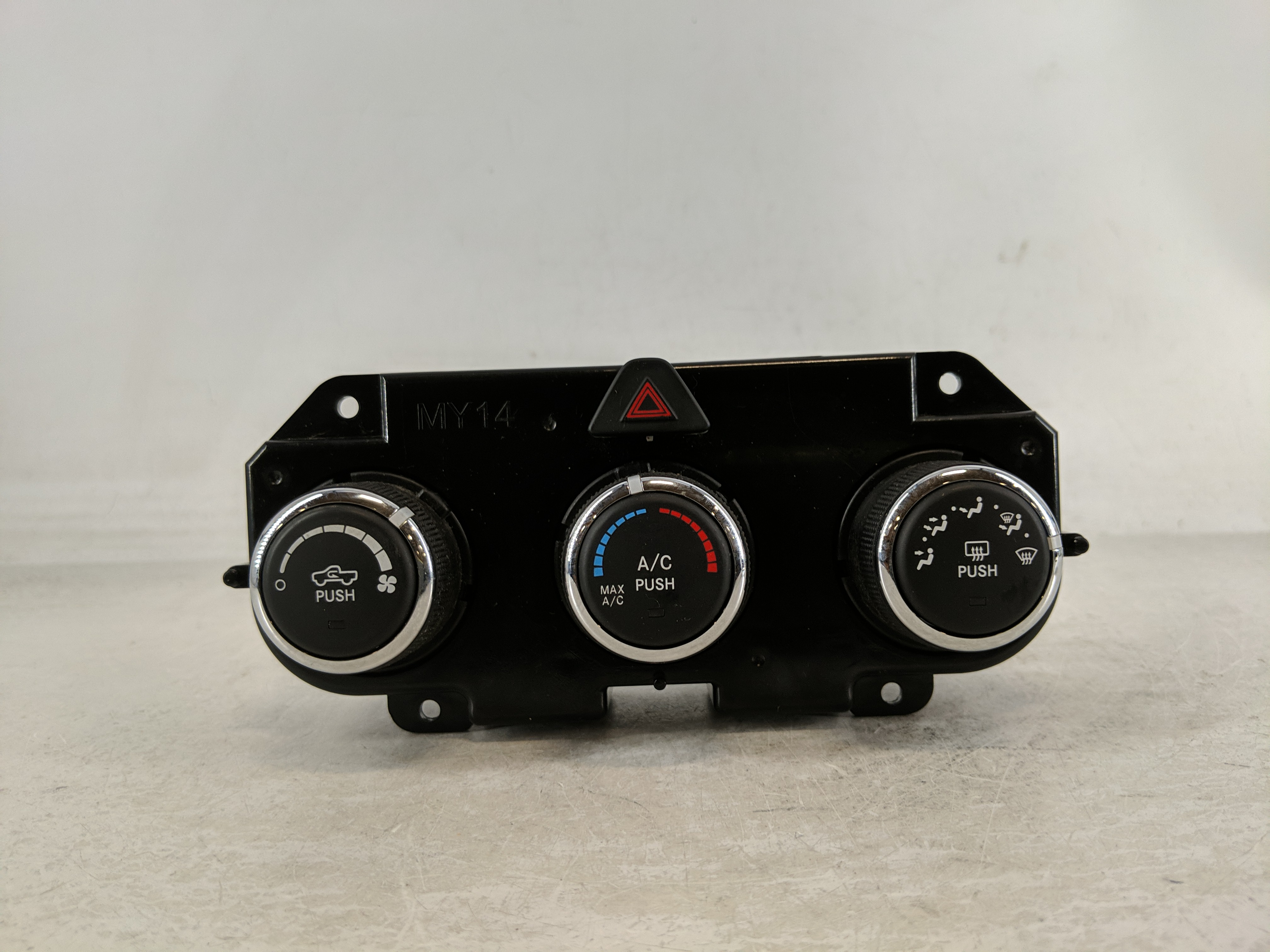 2019 Dodge Ram 1500 Ac Heater Climate Control P68268190aa 1189197 - Oemusedautoparts1.com