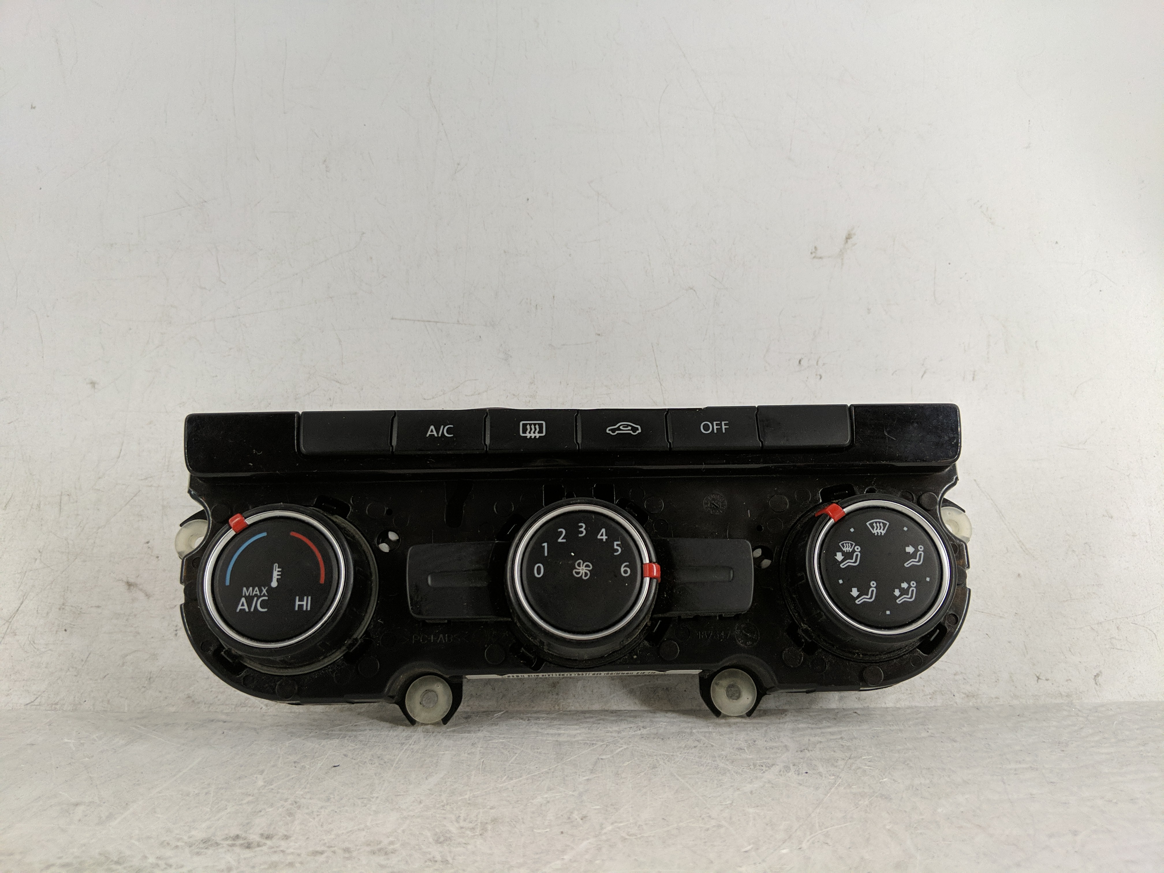 Picture of 2013-2015 Volkswagen Passat Ac Heater Climate Control 561 907 426 D 1189198