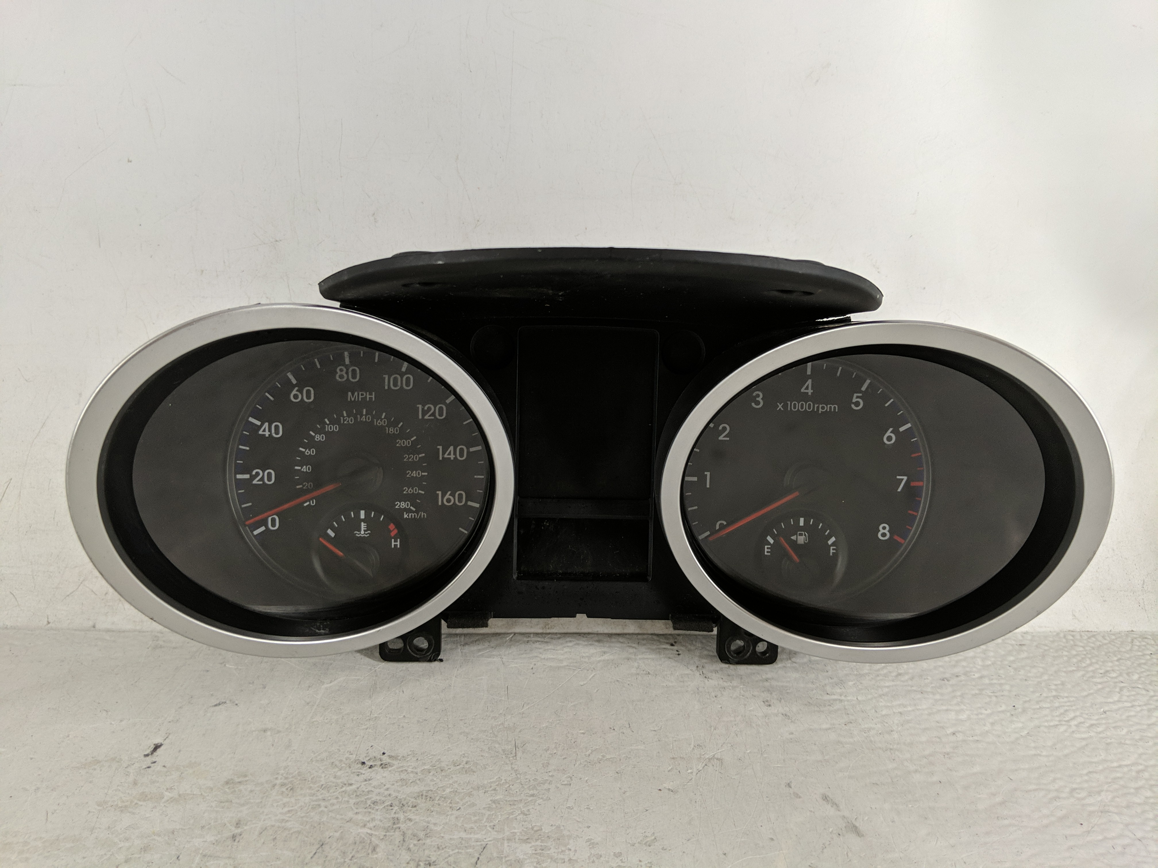 2009-2010 Hyundai Genesis Speedometer Instrument Cluster Gauges 1189216 - Oemusedautoparts1.com