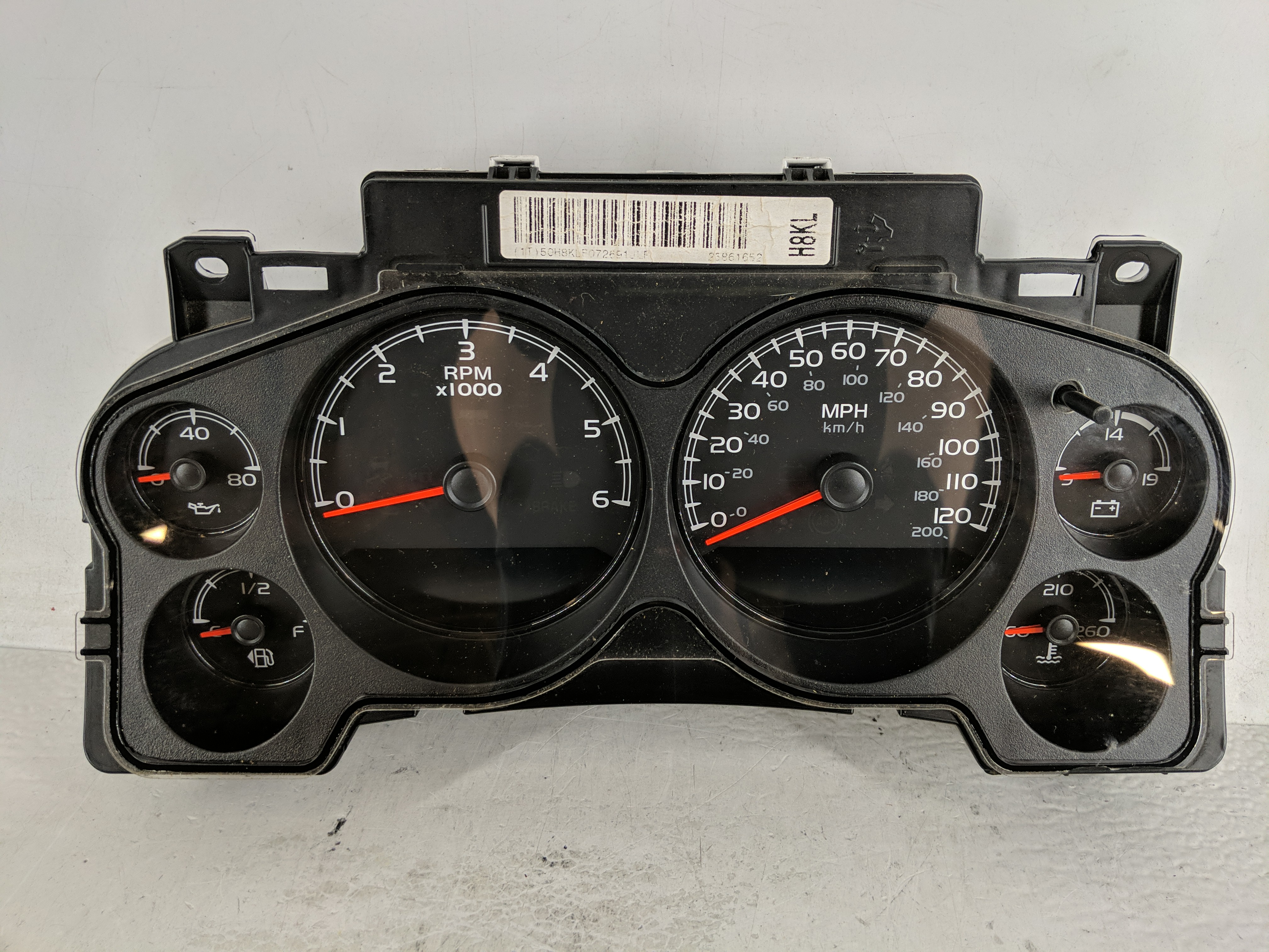 2017-2018 Chevrolet Silverado 1500 Speedometer Instrument Cluster Gauges 1189220 - Oemusedautoparts1.com