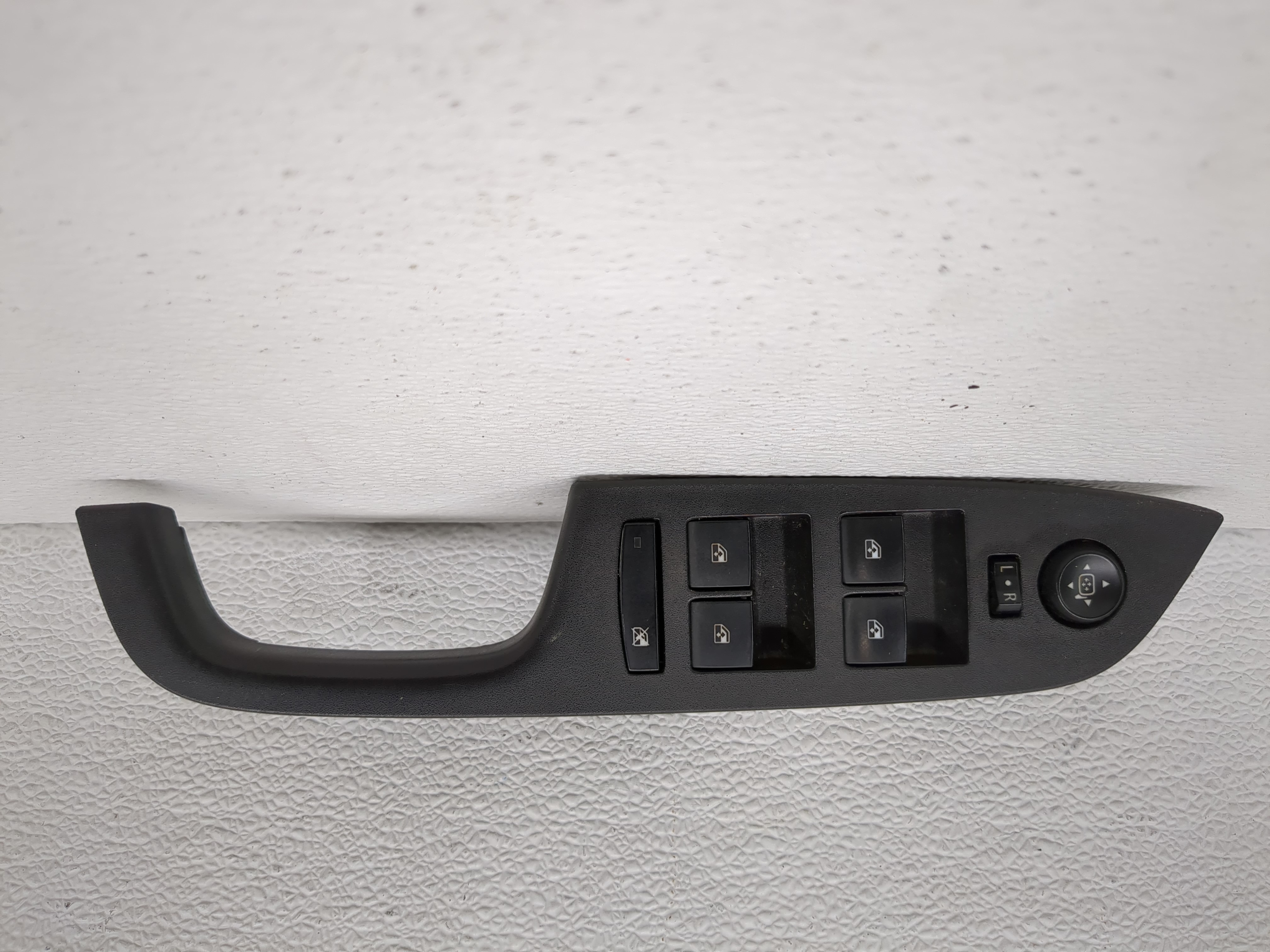 Picture of 2010-2017 Chevrolet Equinox Driver Left Door Master Power Window Switch 1189230