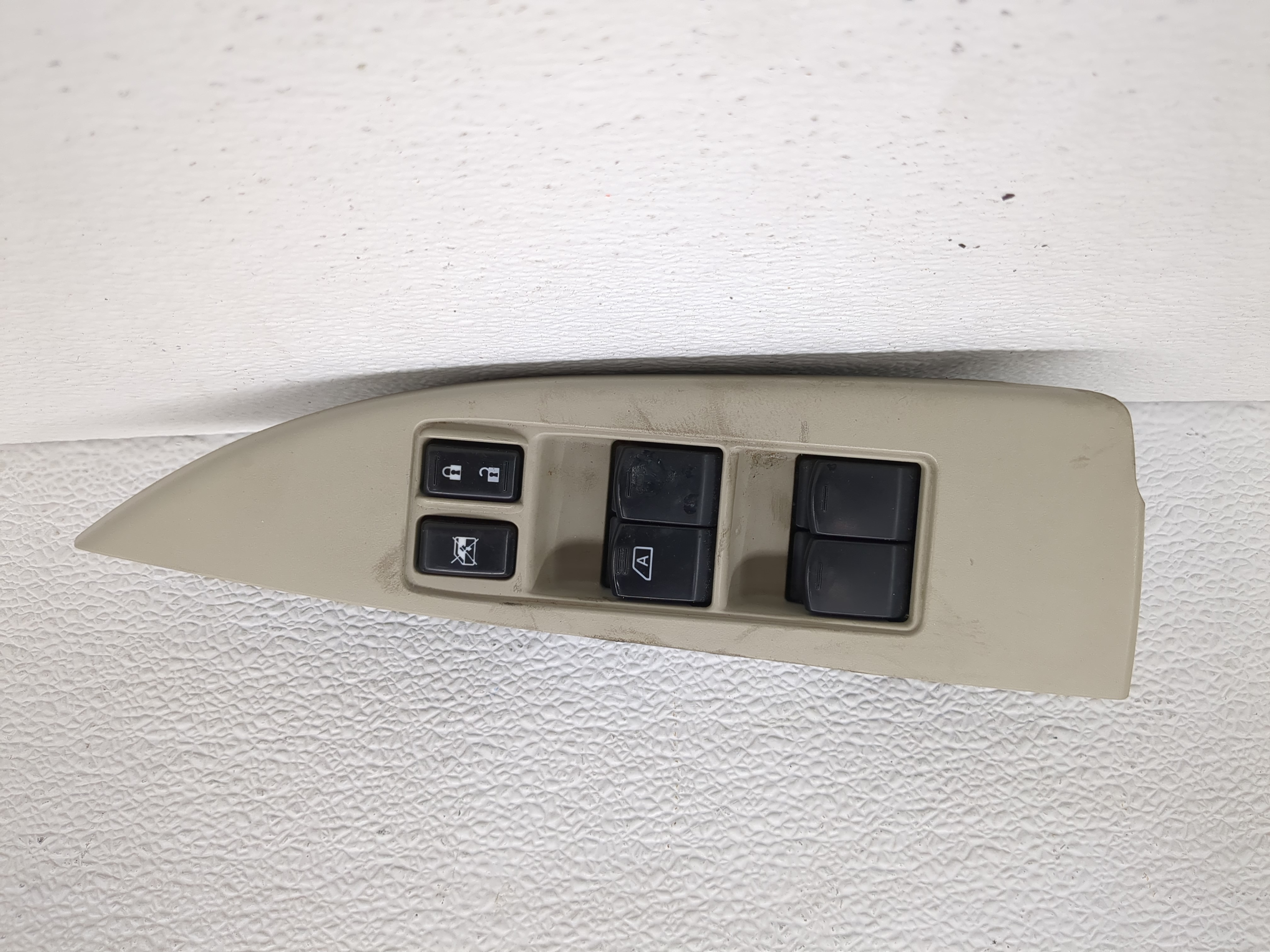 Picture of 2010-2012 Subaru Legacy Driver Left Door Master Power Window Switch 1189231