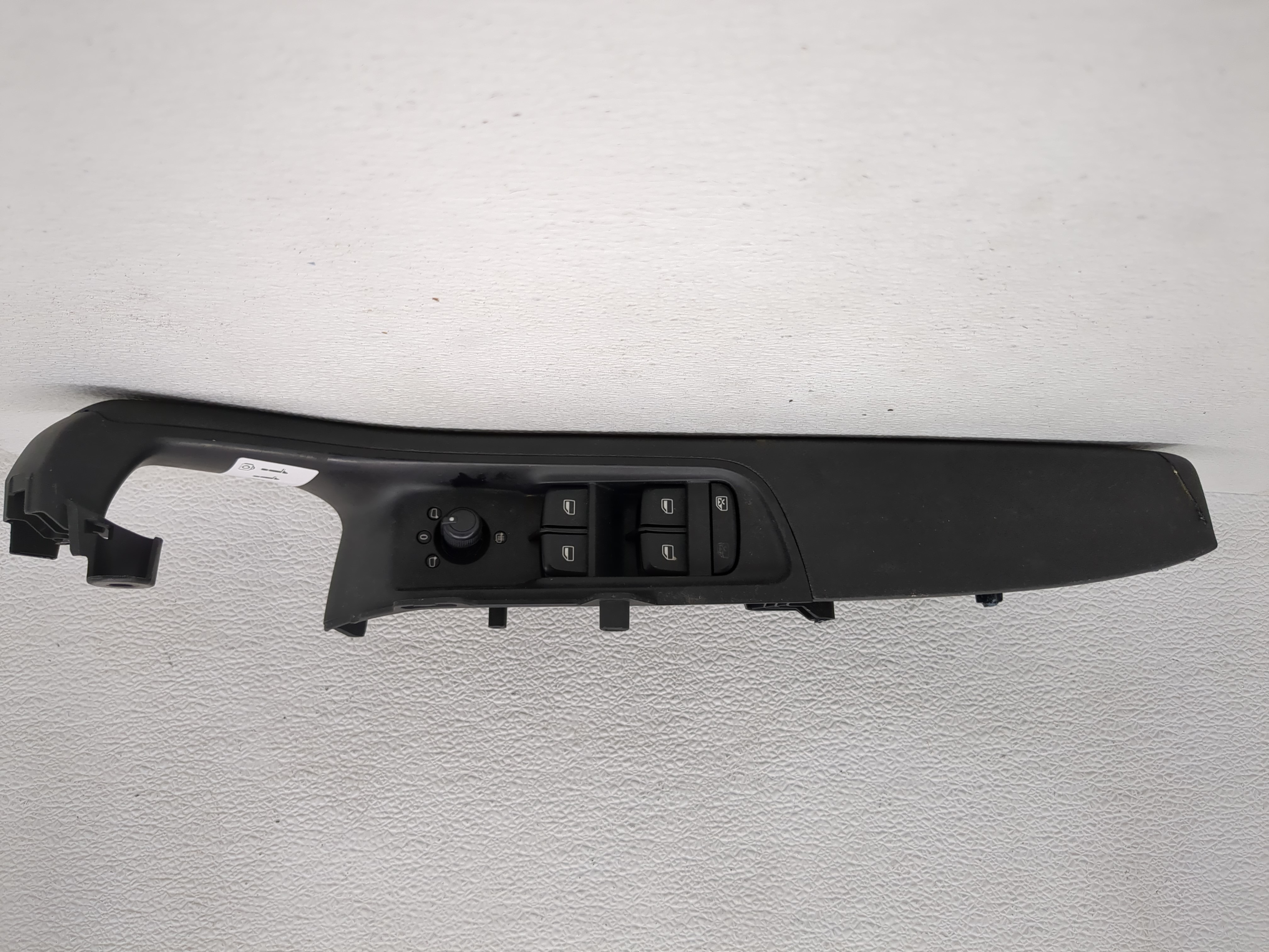 Picture of 2015-2018 Audi A3 Driver Left Door Master Power Window Switch 1189249