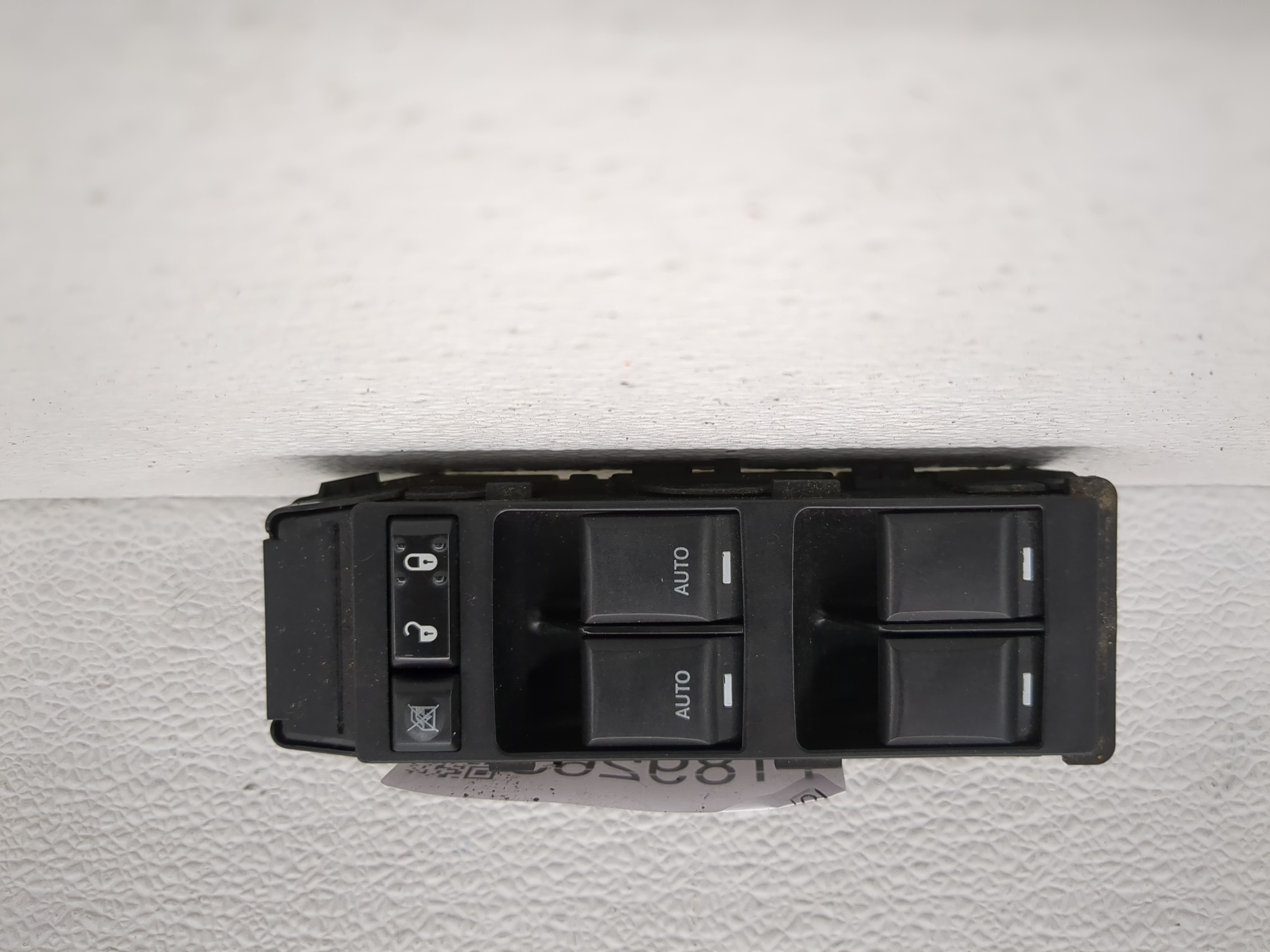Picture of 2006 Jeep Grand Cherokee Driver Left Door Master Power Window Switch 1189263