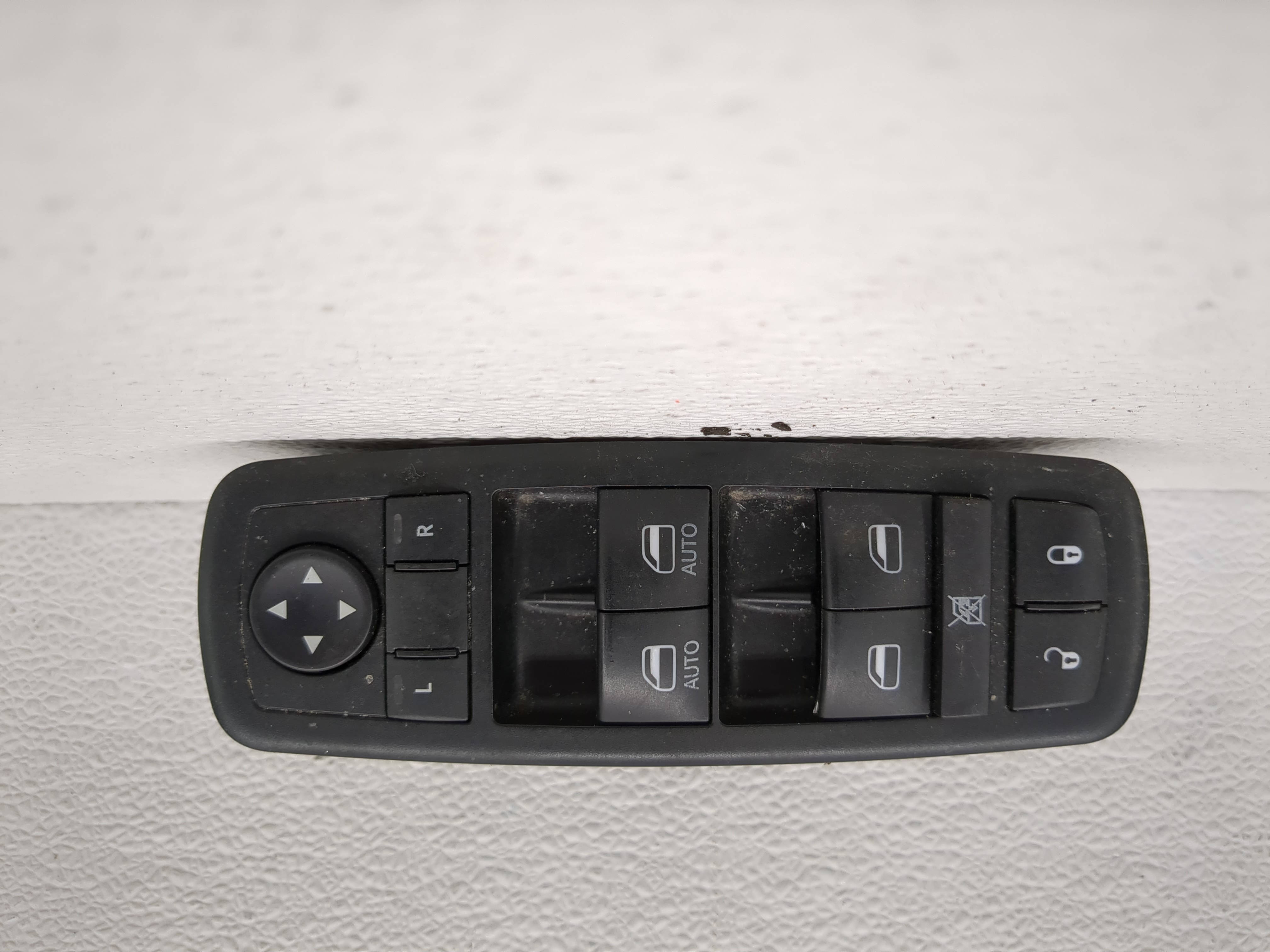 Picture of 2015-2022 Jeep Cherokee Driver Left Door Master Power Window Switch 1189267