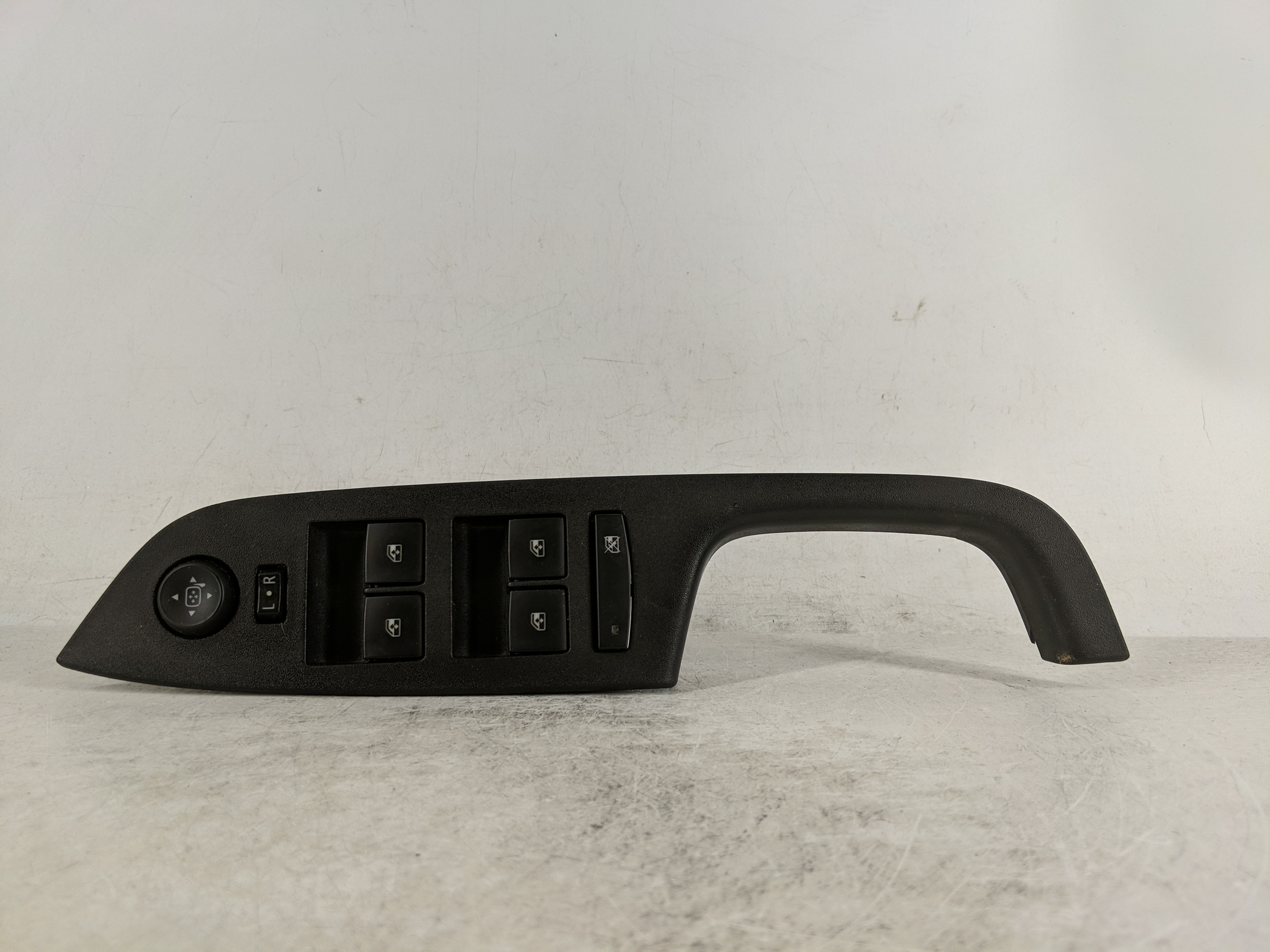 Picture of 2010-2017 Chevrolet Equinox Driver Left Door Master Power Window Switch 1189297