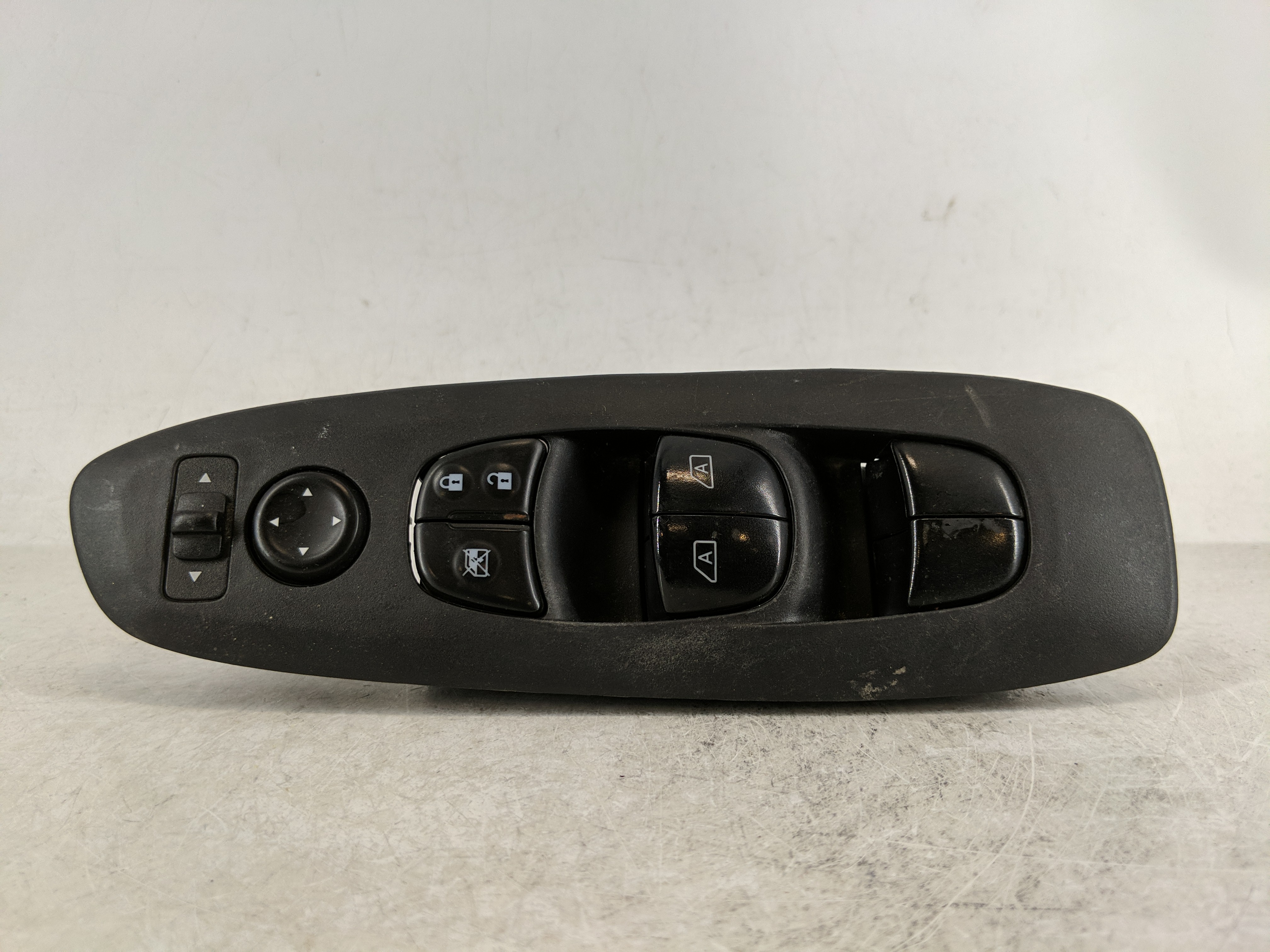 Picture of 2013-2020 Nissan Pathfinder Driver Left Door Master Power Window Switch 1189305