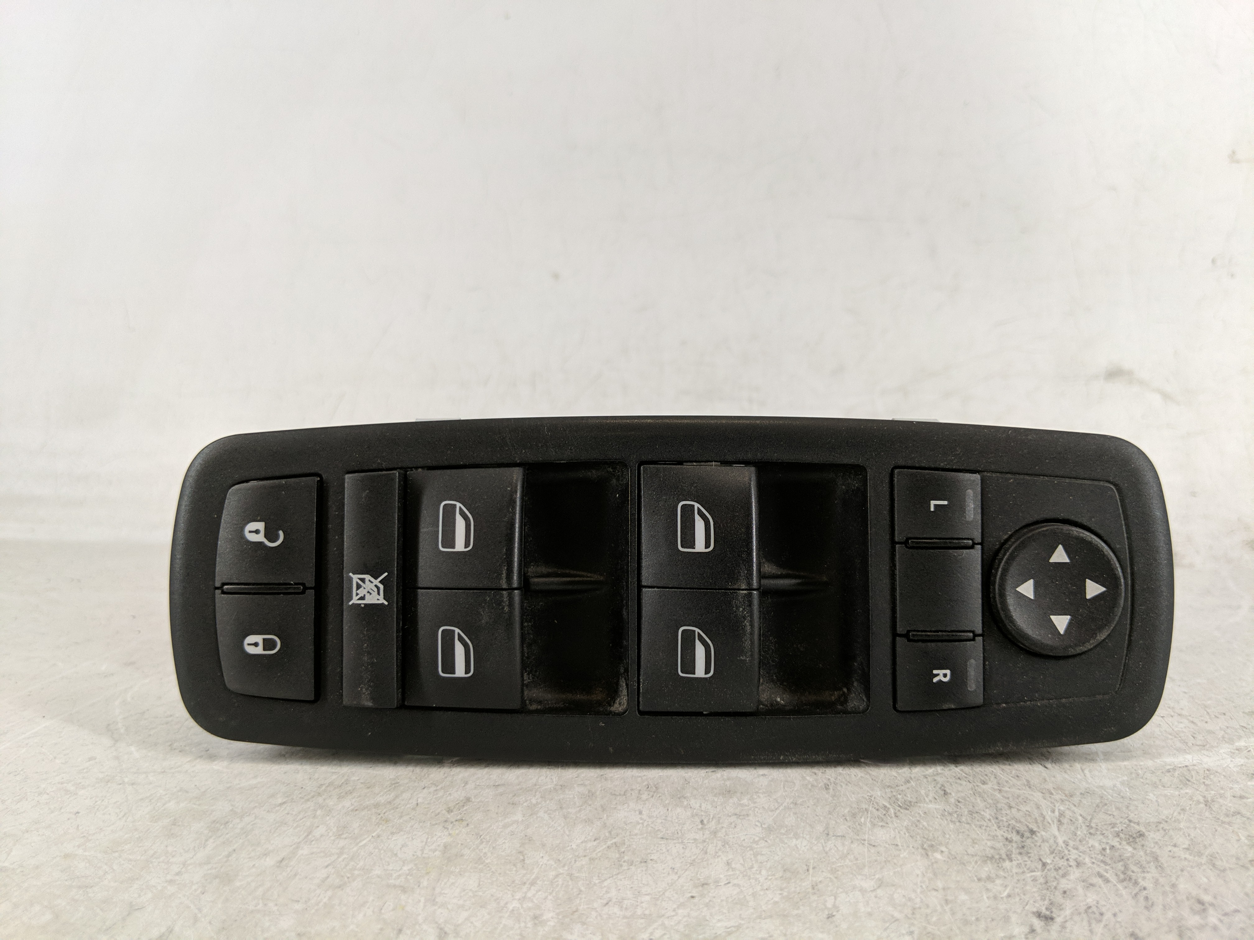 Picture of Dodge Caravan Driver Left Door Master Power Window Switch 04602 533ae 1189309