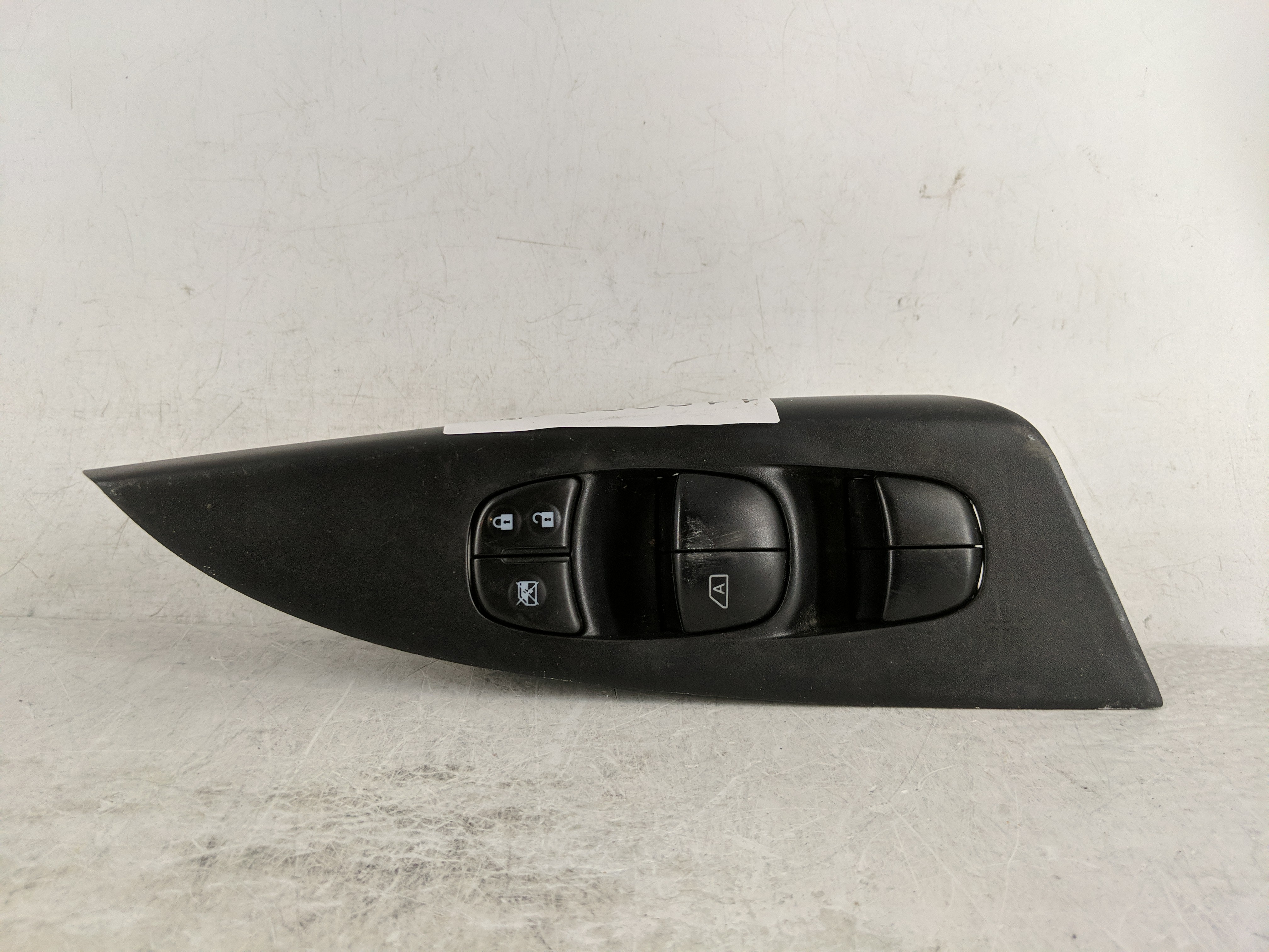Picture of 2013-2019 Nissan Sentra Driver Left Door Master Power Window Switch 1189324