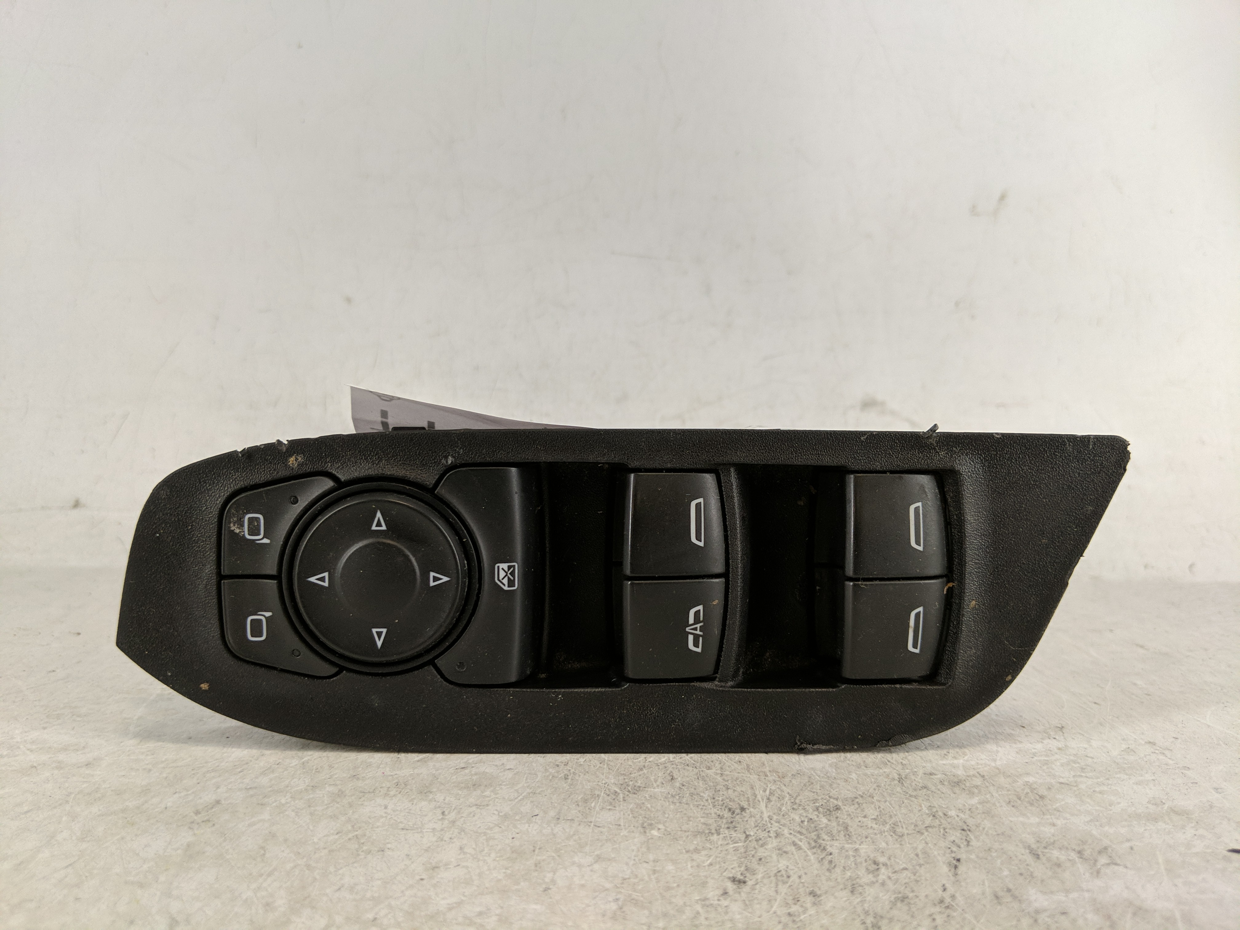 Picture of 2018-2022 Chevrolet Equinox Driver Left Door Master Power Window Switch 1189378