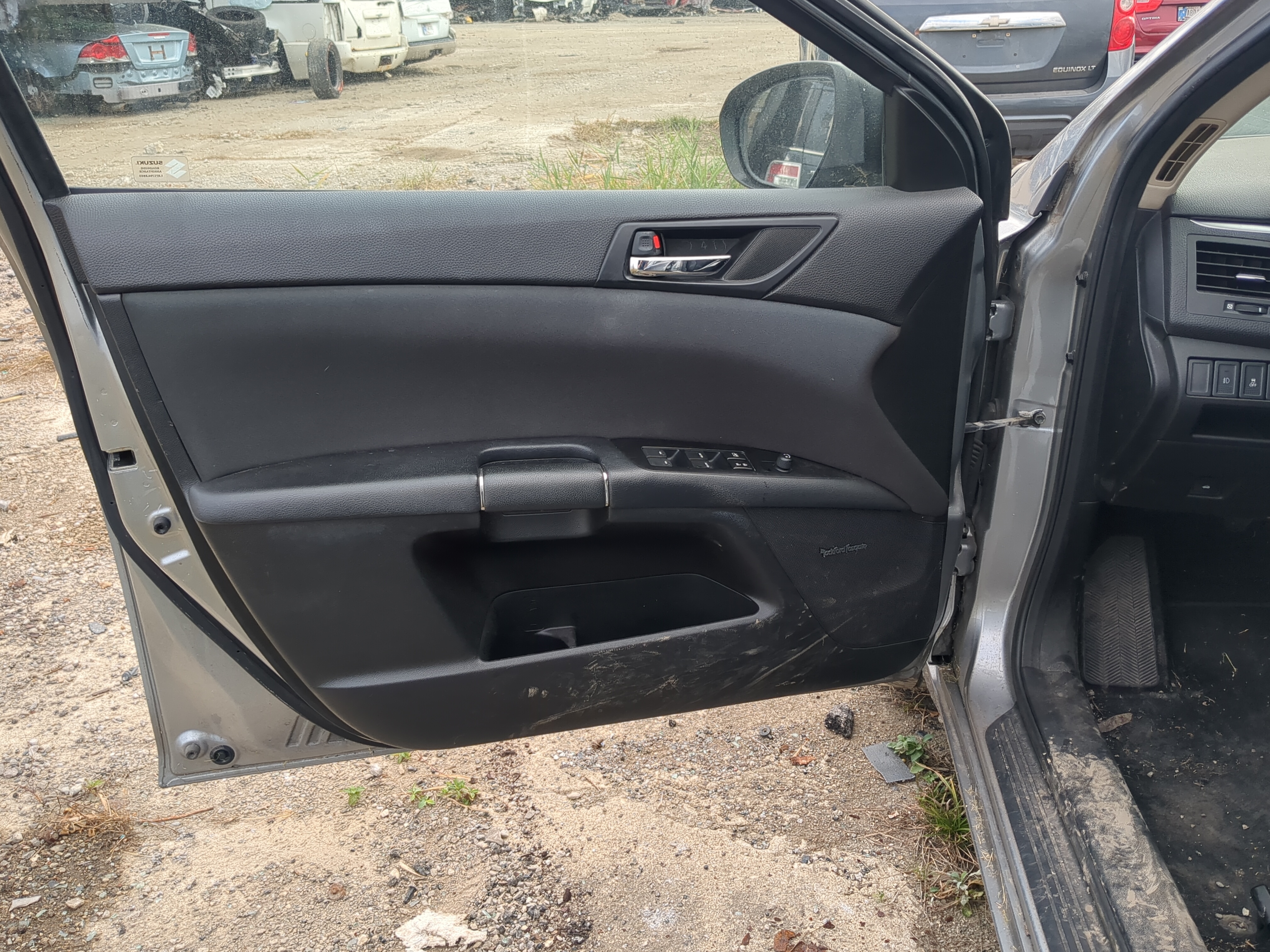 2010 Suzuki Kizashi Front Left Driver Interior Door Panel Trim 1189597 - Oemusedautoparts1.com