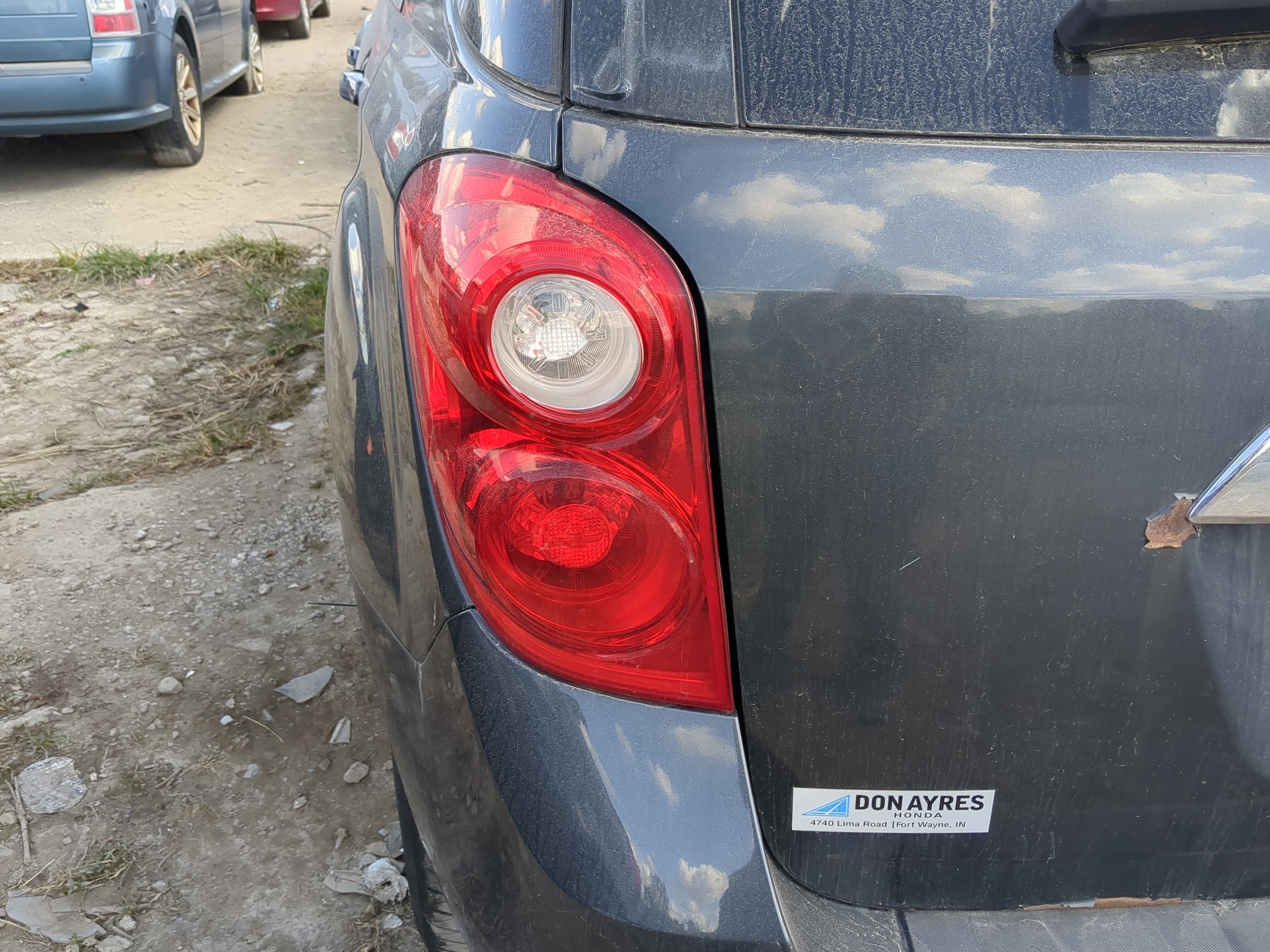 Picture of 2010-2015 Chevrolet Equinox Driver Left Side Tail Light Taillight Oem 1189627