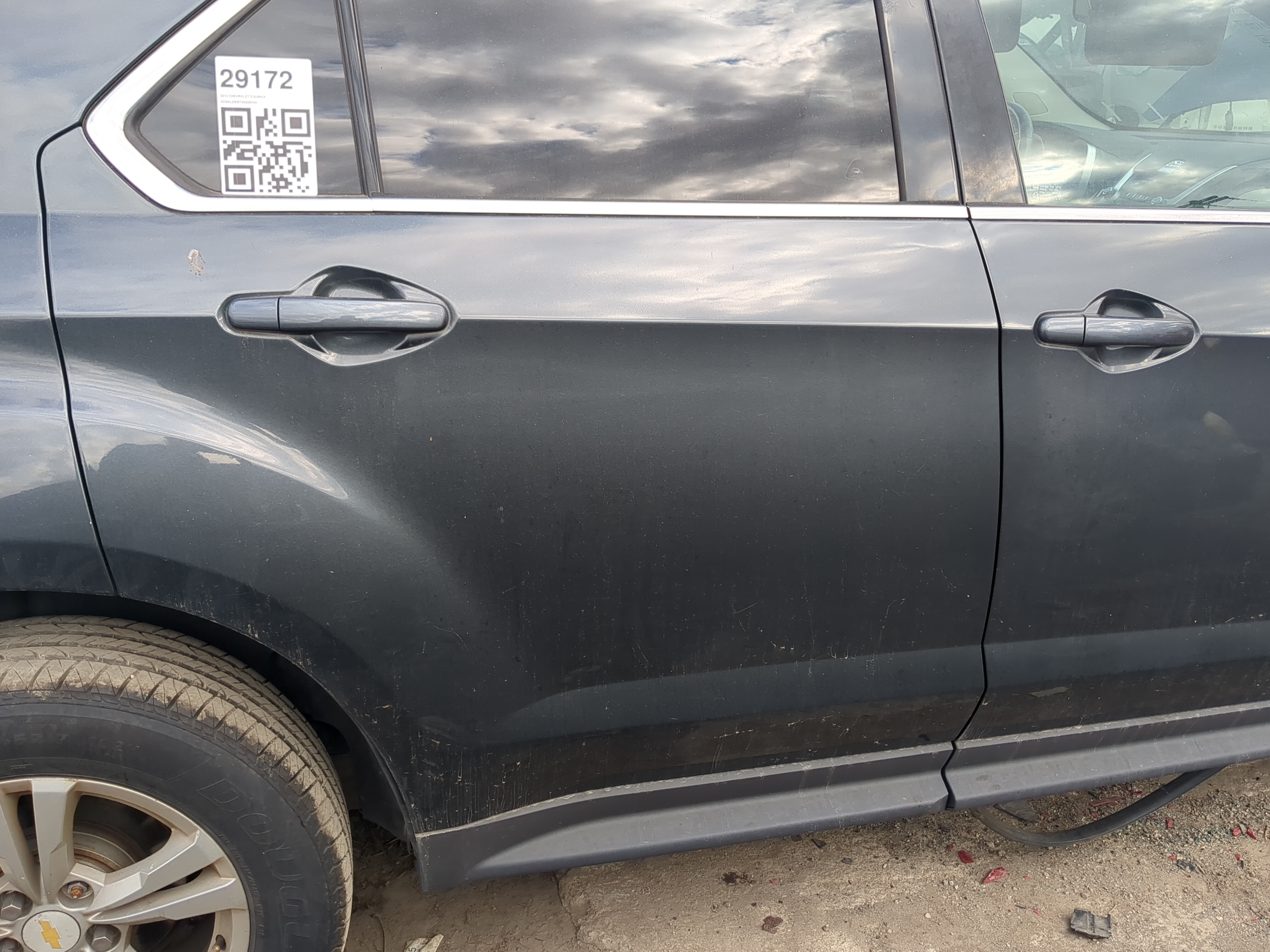 2010-2011 Chevrolet Equinox Passenger Rear Door Oem 1189790 - Oemusedautoparts1.com