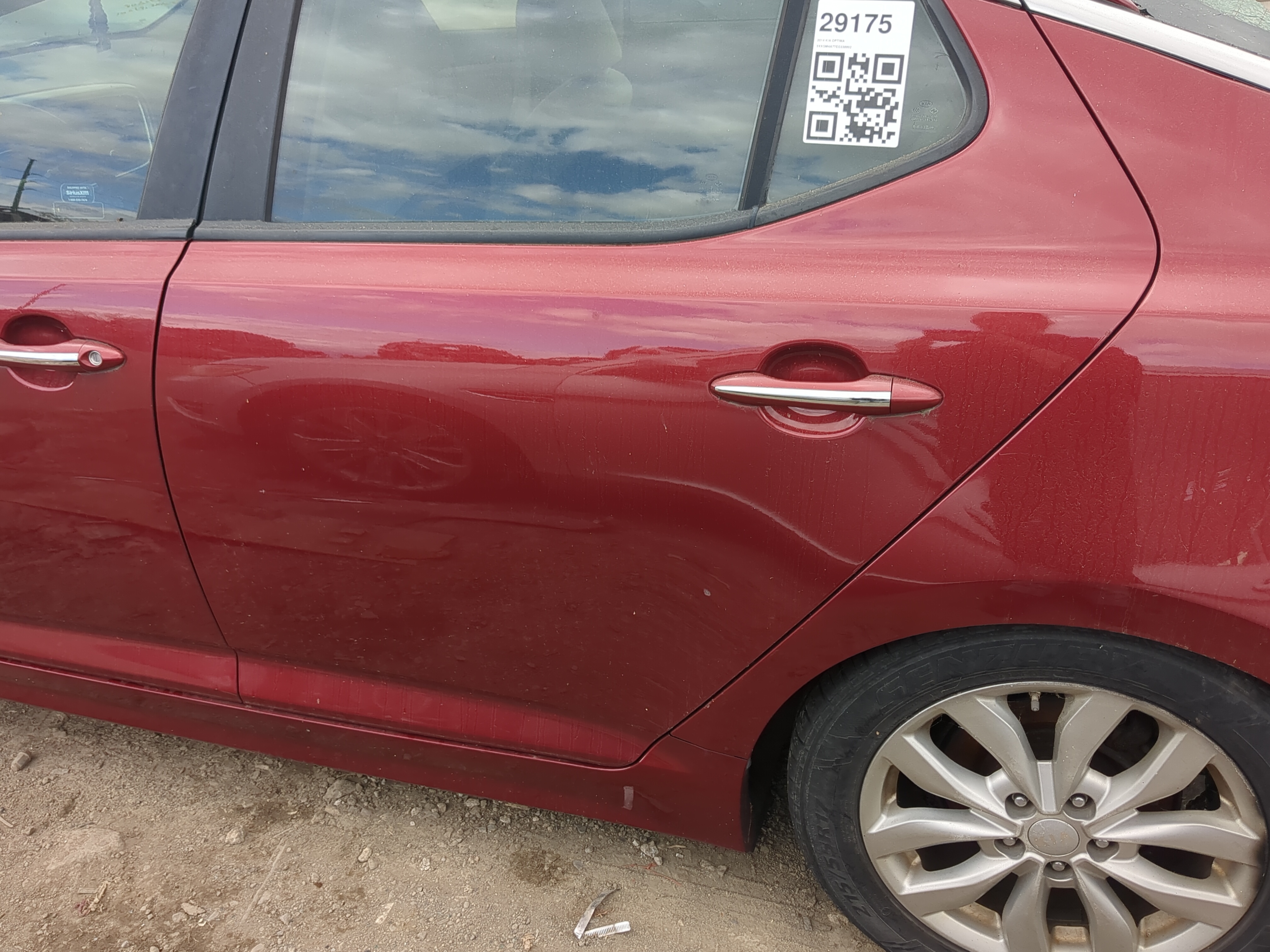 Picture of 2011-2015 Kia Optima Driver Rear Door Oem 1189919