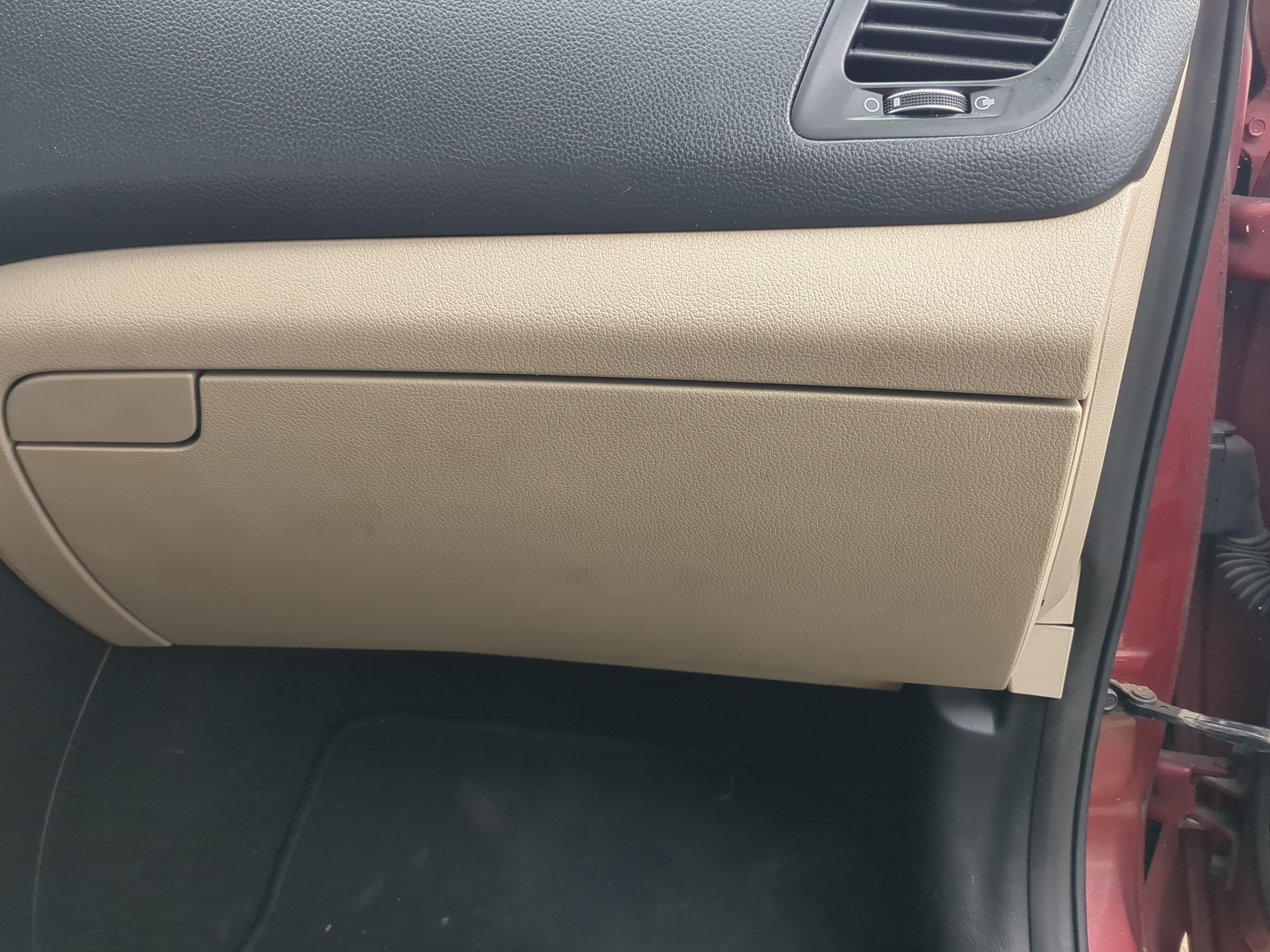 2014 Kia Optima Passenger Glove Box Door Storage Compartment 1189931 - Oemusedautoparts1.com