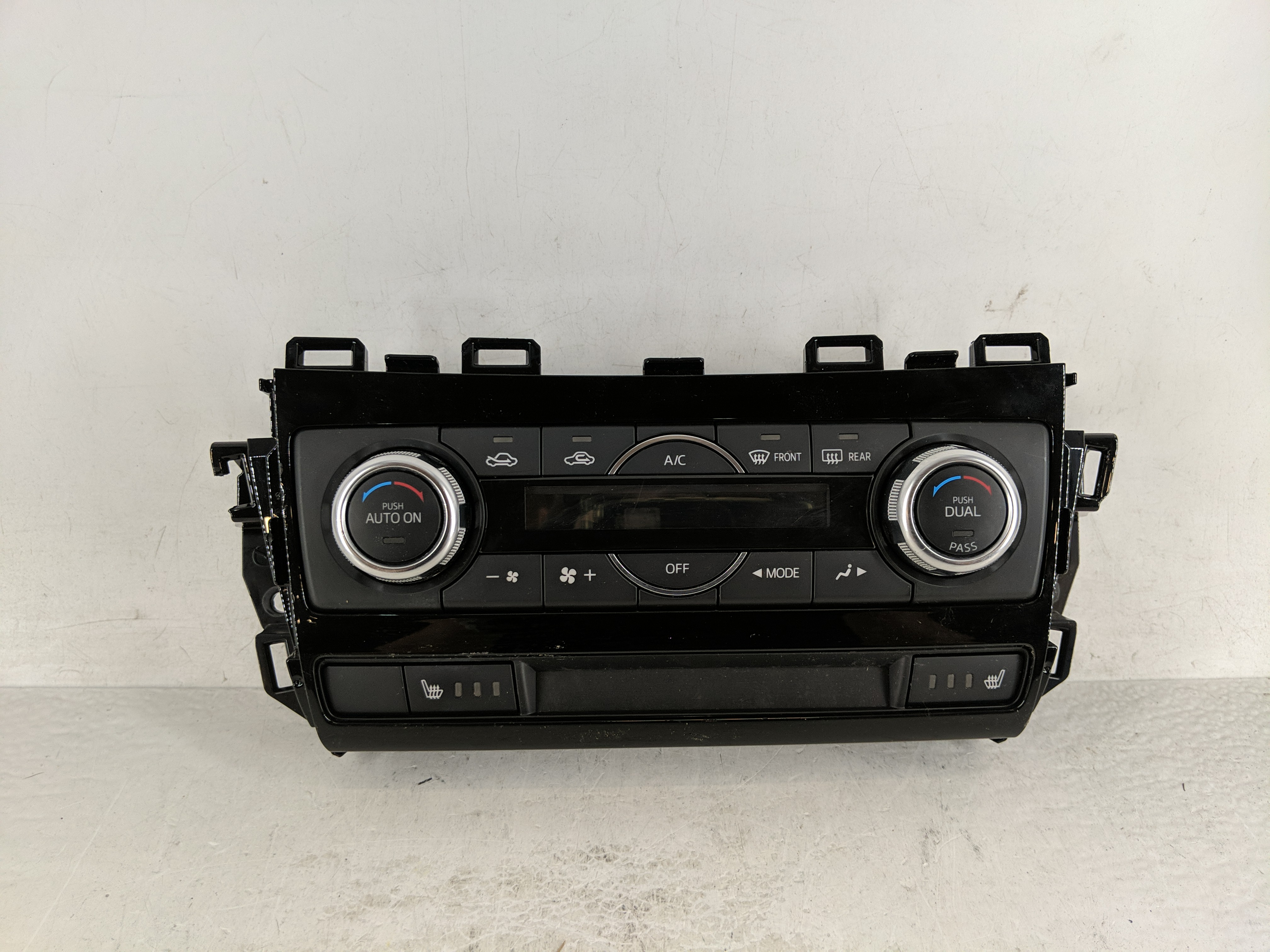 Picture of 2016-2016 Mazda Cx-5 Ac Heater Roof Climate Control Ka0r 61 190a 1190163