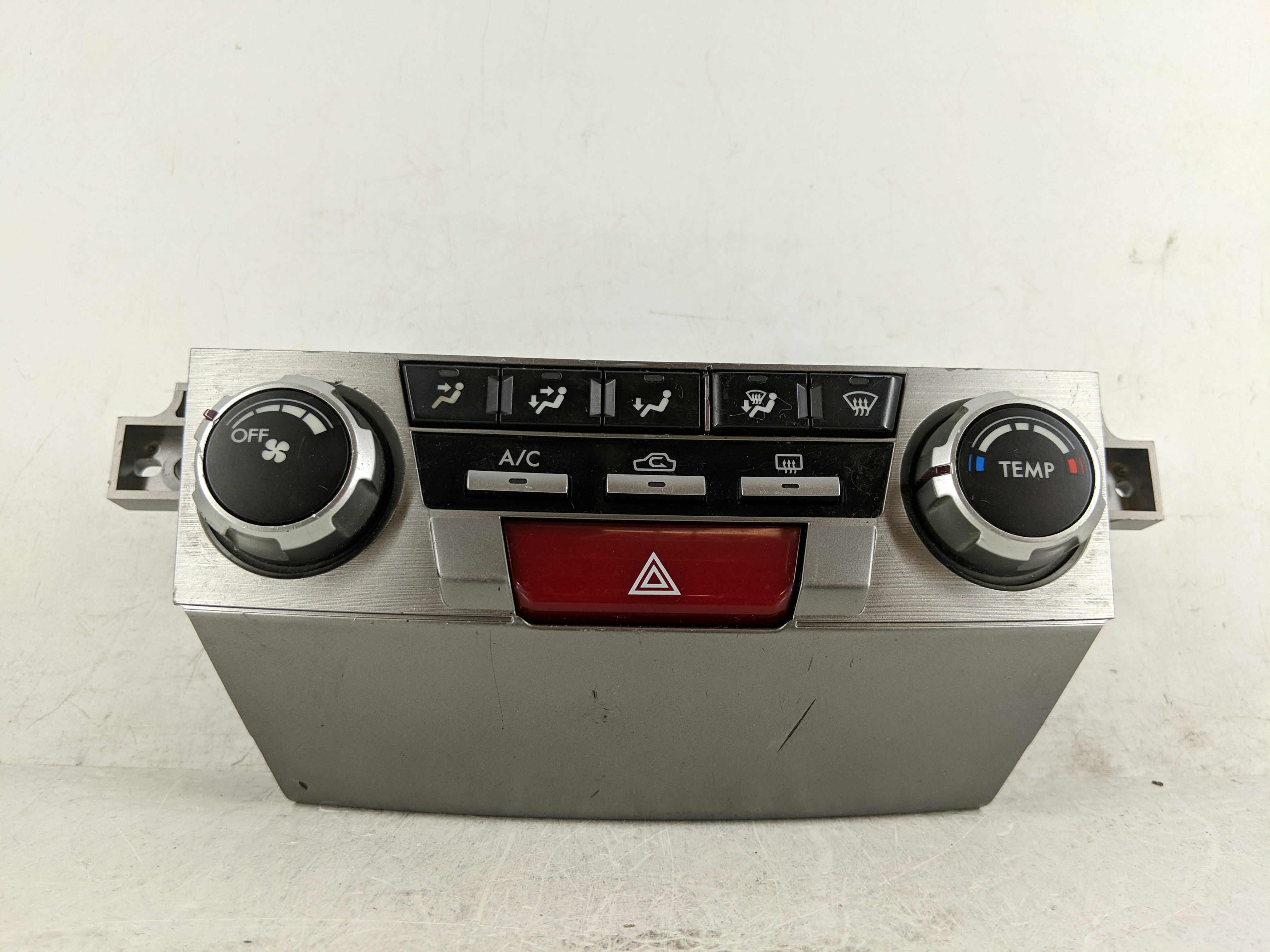Picture of 2010-2014 Subaru Legacy Ac Heater Climate Control 72311aj08a 1190179