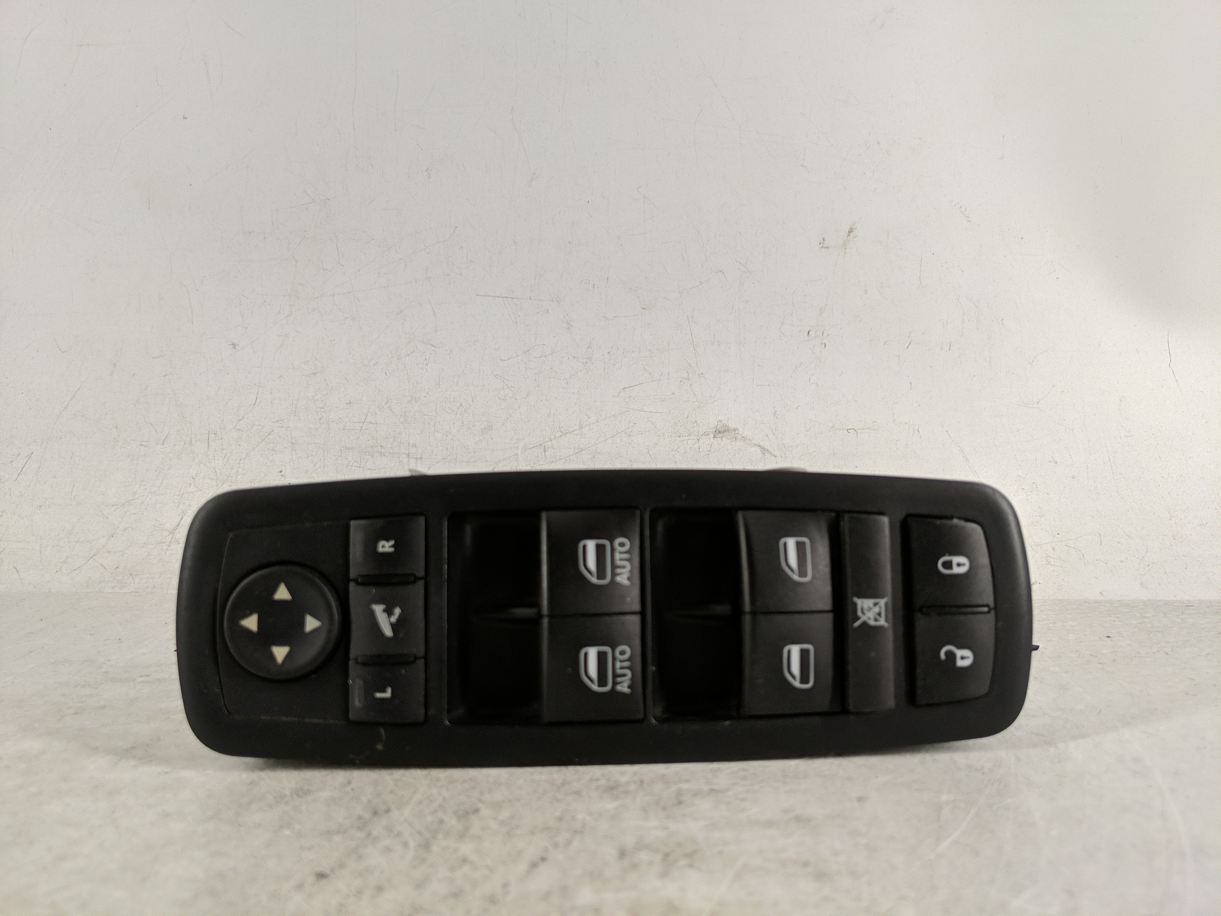 Picture of Dodge Ram 1500 Driver Left Door Master Power Window Switch 56046826ae 1190260