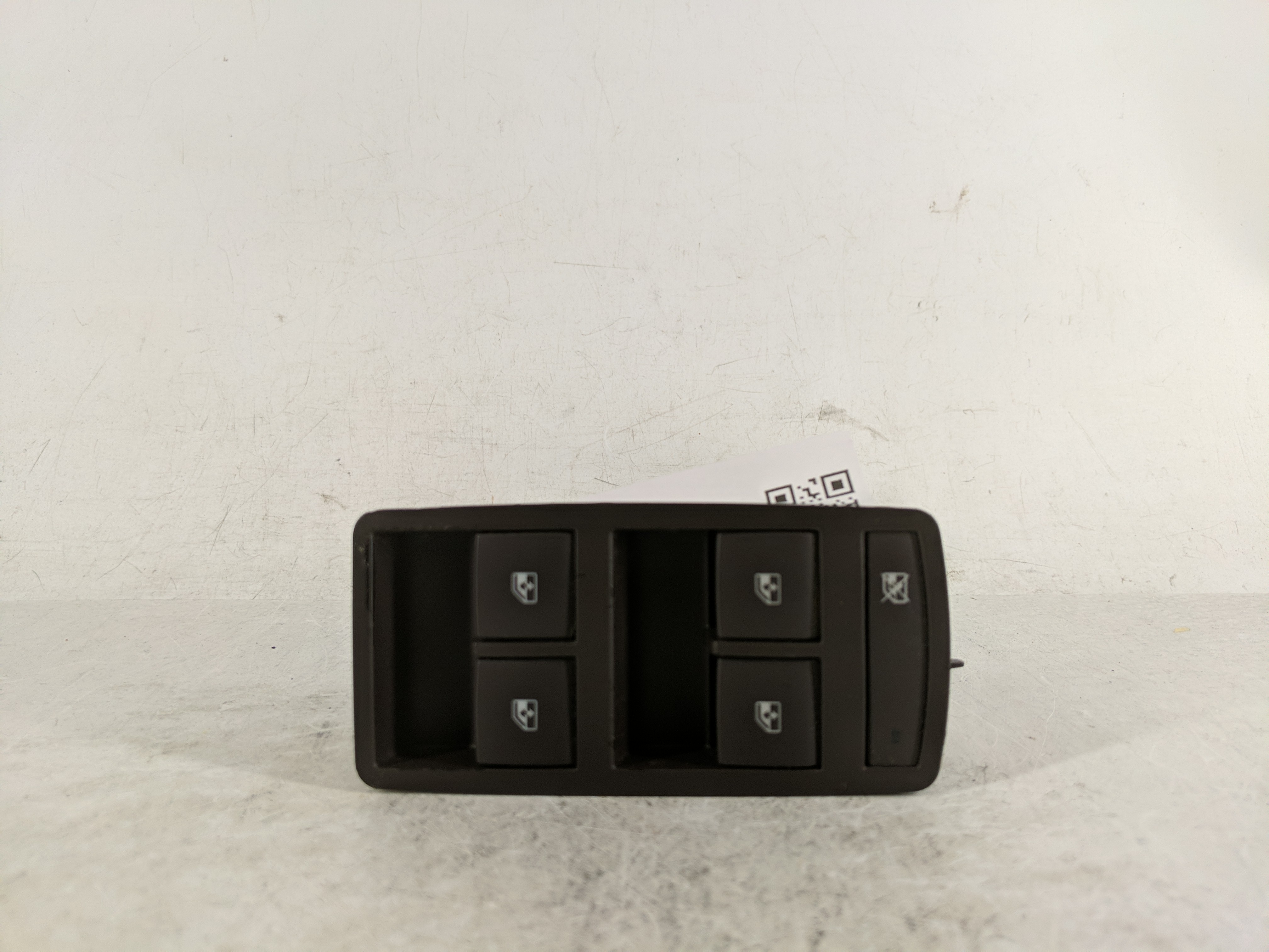Picture of 2011-2011 Buick Regal Driver Left Door Master Power Window Switch 1190276