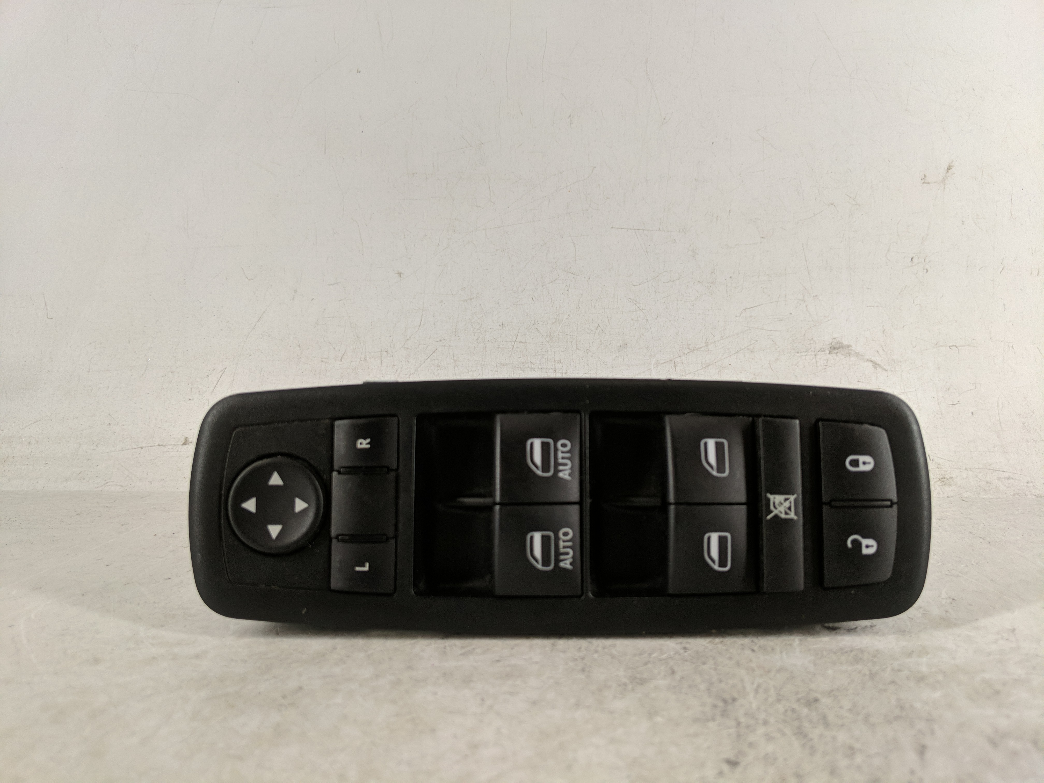 Picture of 2011 Jeep Grand Cherokee Driver Left Door Master Power Window Switch 1190278