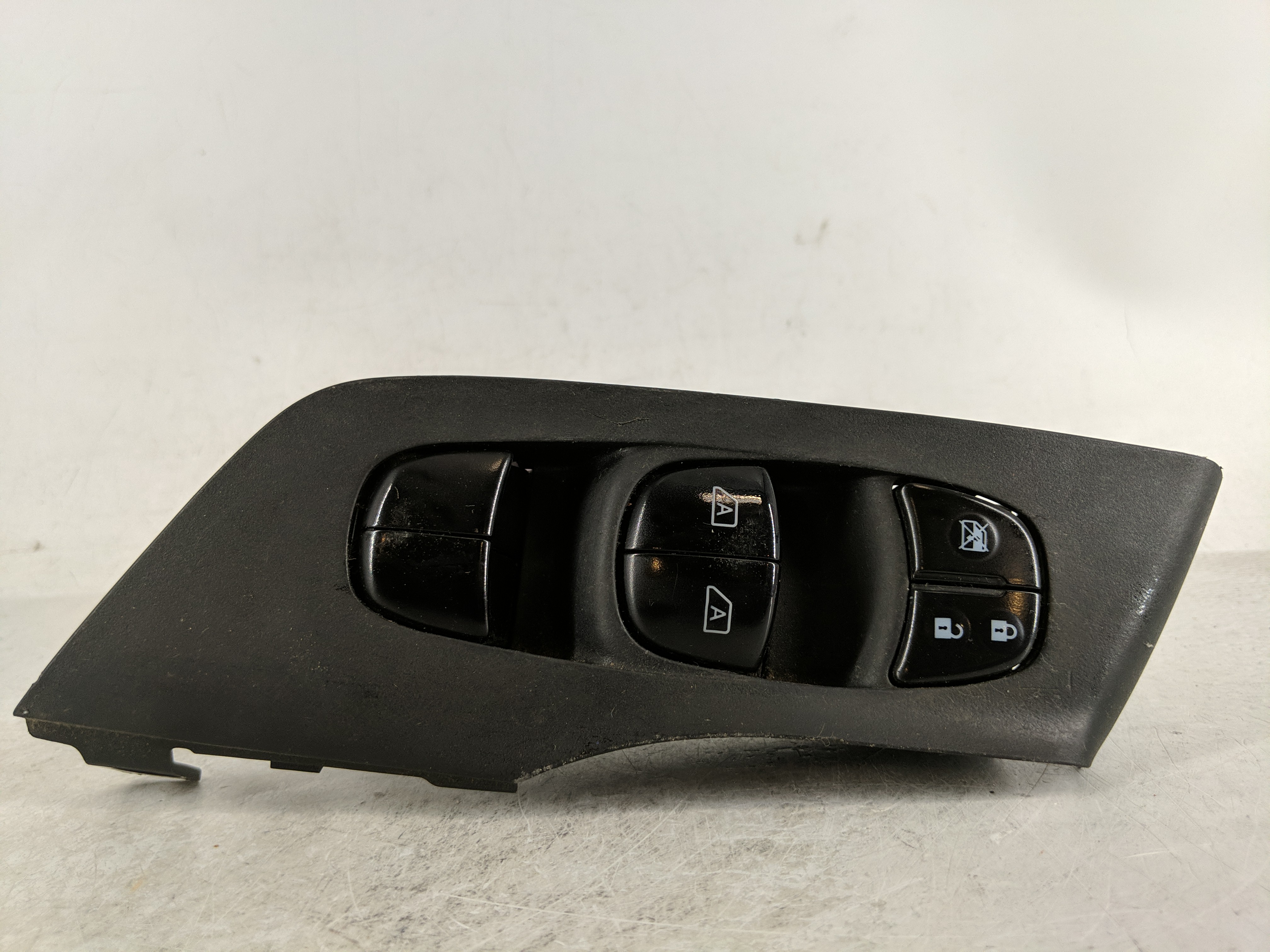 Picture of 2013-2018 Nissan Altima Driver Left Door Master Power Window Switch 1190285