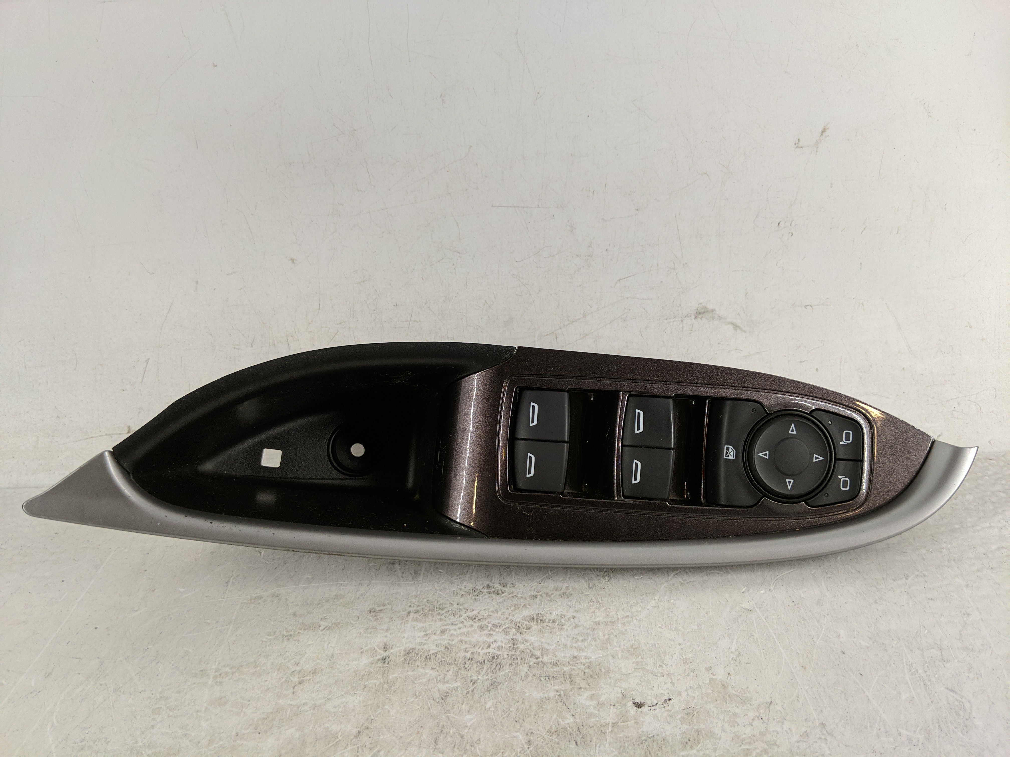 Picture of 2016-2021 Chevrolet Malibu Driver Left Door Master Power Window Switch 1190344